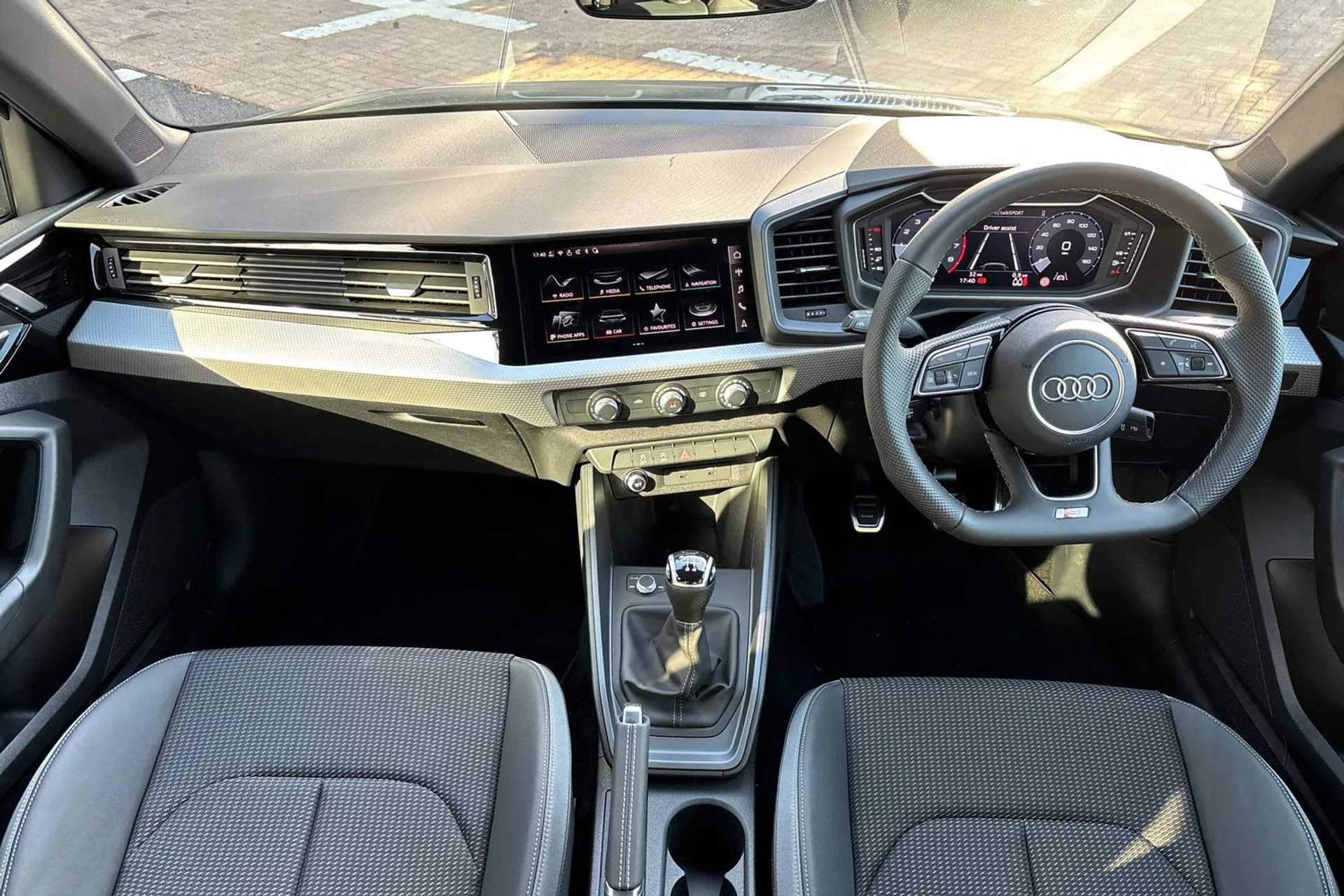 Audi A1 thumbnail image number 3