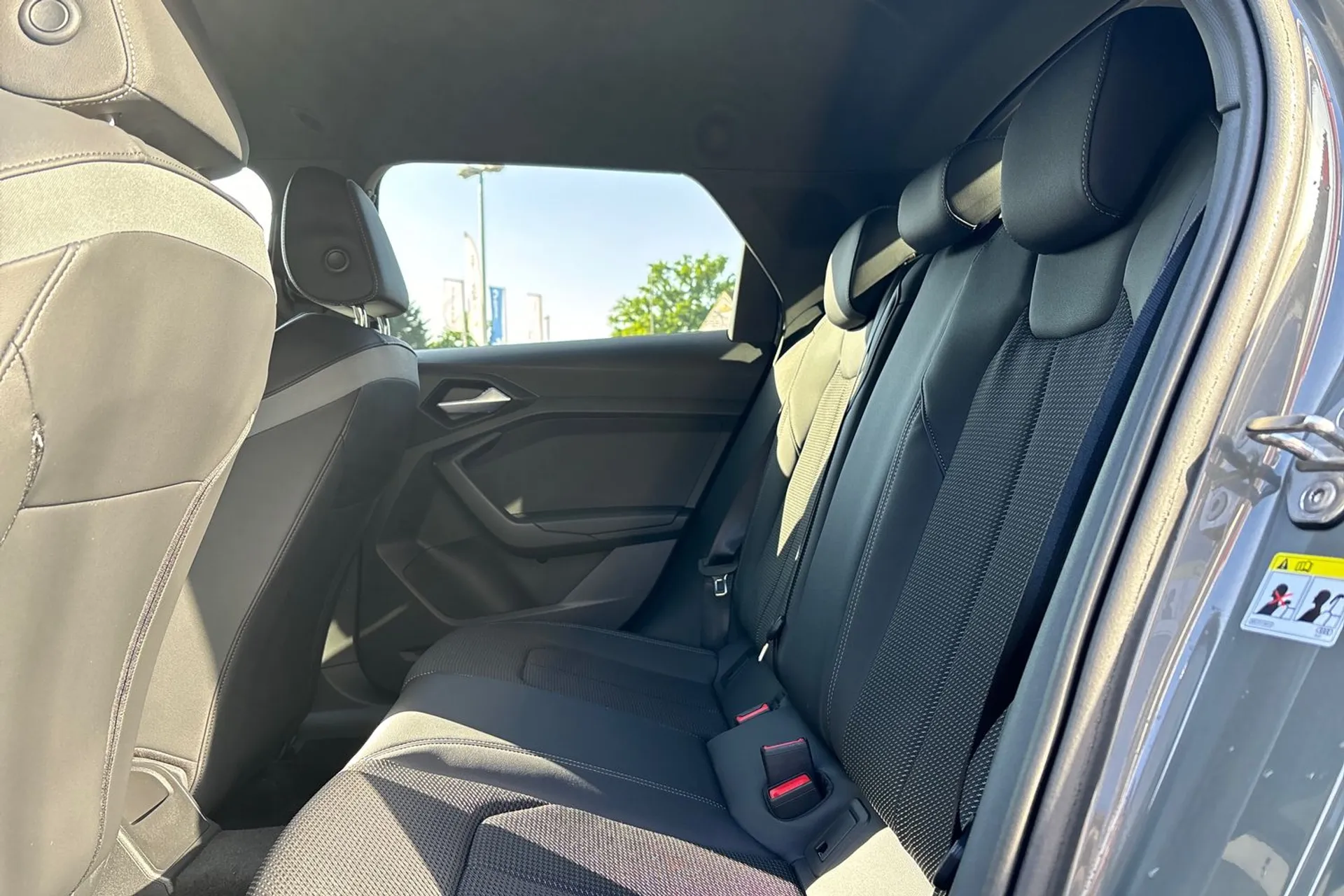 Audi A1 thumbnail image number 19