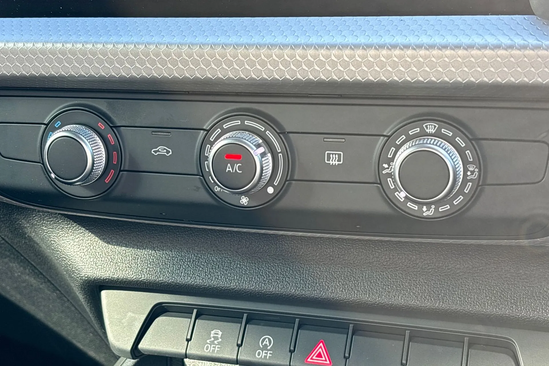 Audi A1 thumbnail image number 43