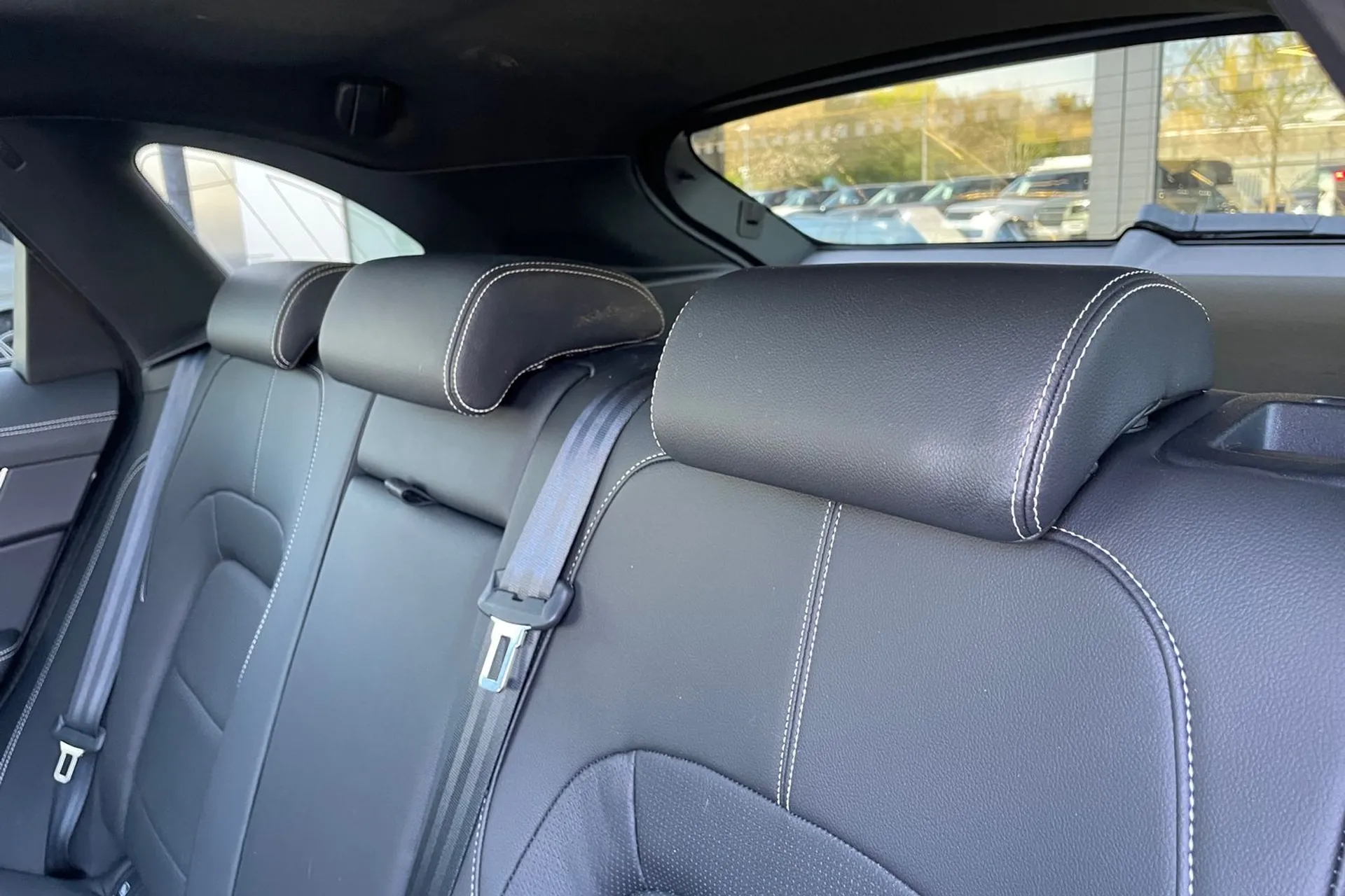 Jaguar F-PACE thumbnail image number 50