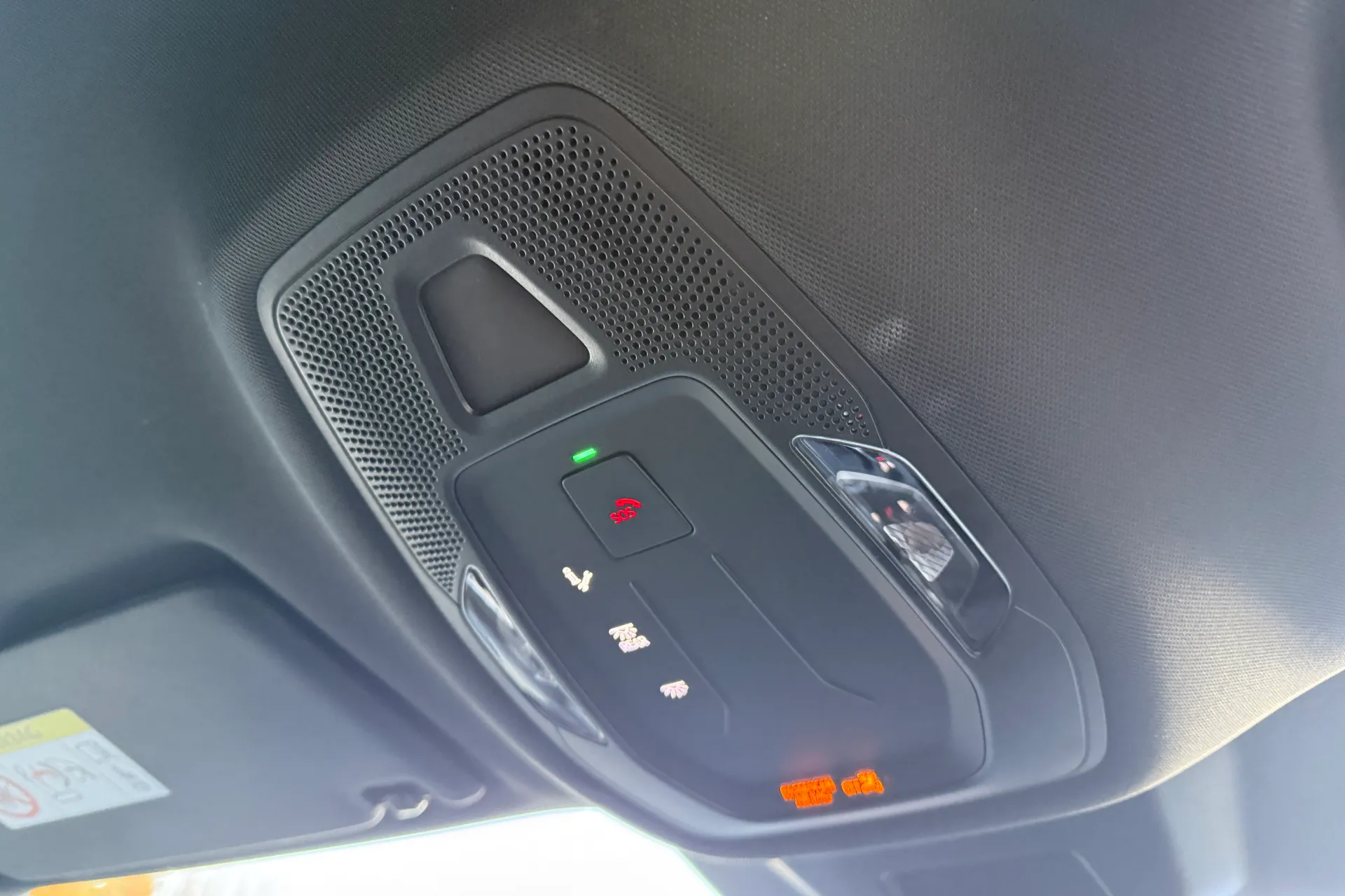 Audi Q6 thumbnail image number 16