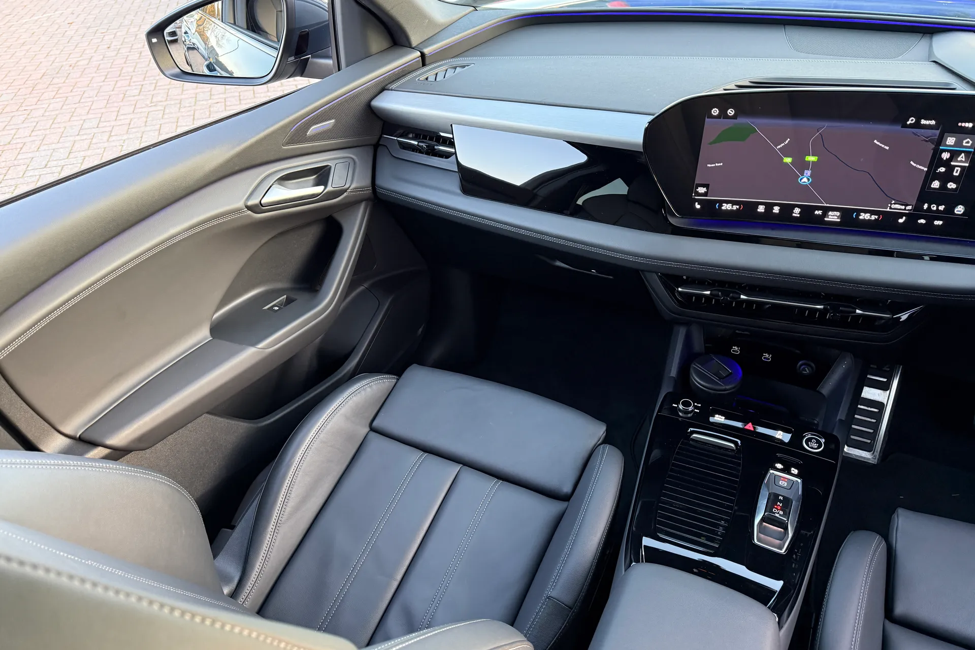 Audi Q6 thumbnail image number 35