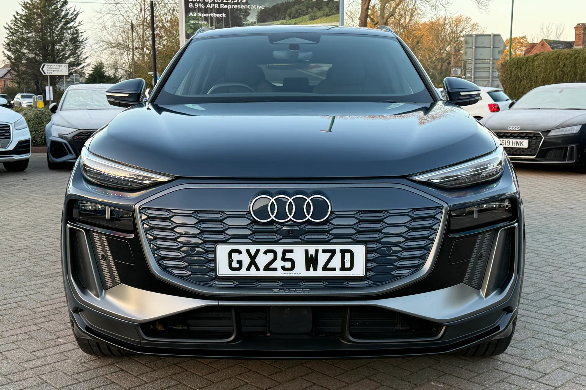 Audi Q6 thumbnail image number 21