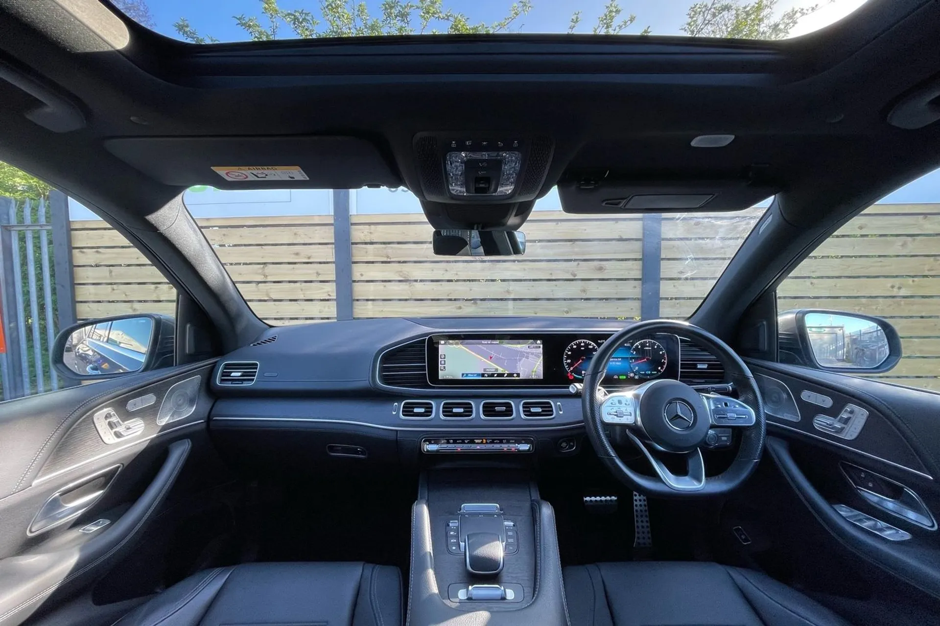 MERCEDES-BENZ GLE thumbnail image number 3