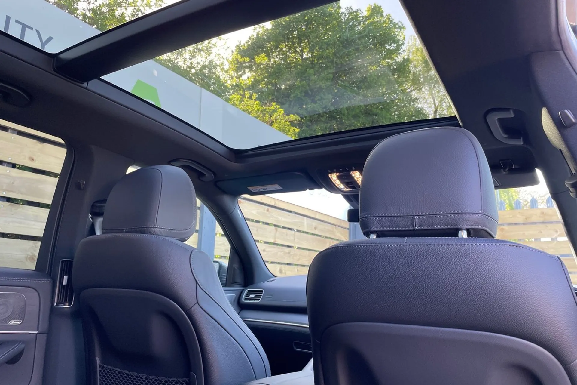 MERCEDES-BENZ GLE thumbnail image number 25