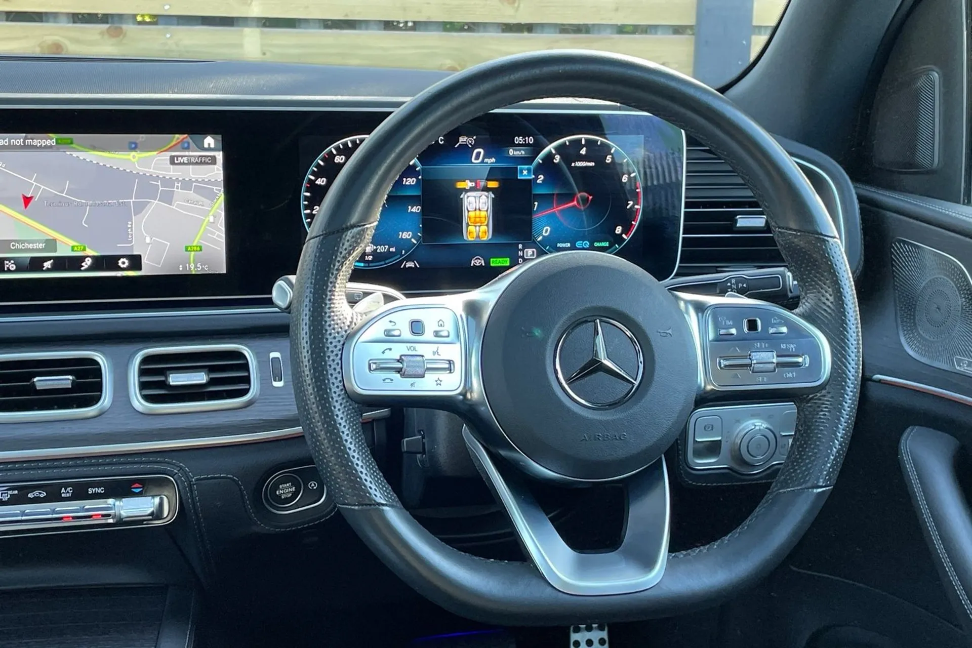 MERCEDES-BENZ GLE thumbnail image number 36
