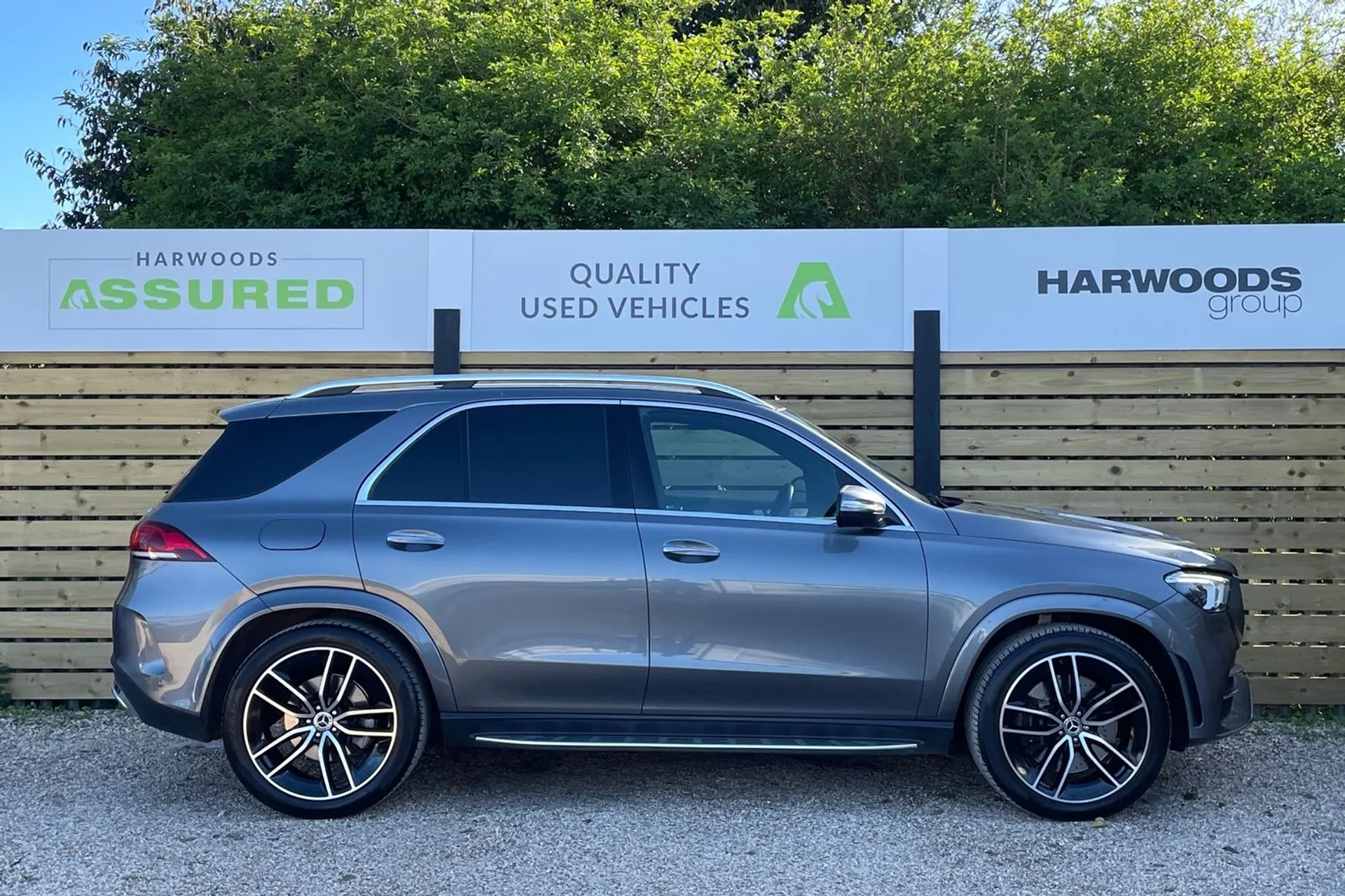 MERCEDES-BENZ GLE thumbnail image number 2