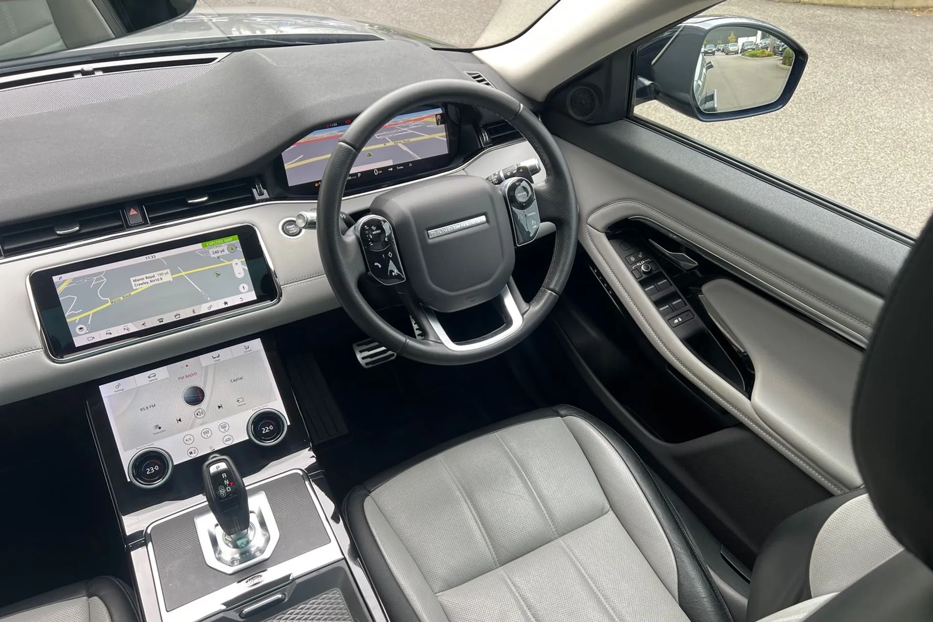 LAND ROVER RANGE ROVER EVOQUE thumbnail image number 27