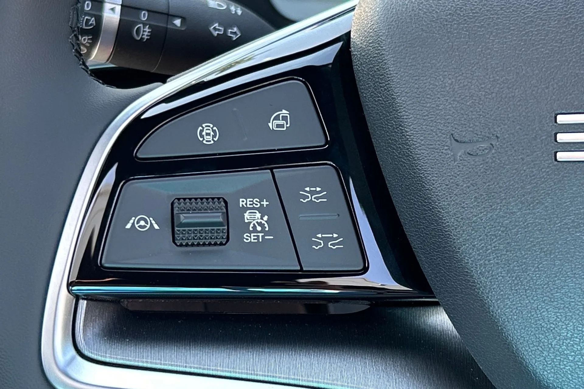 BYD SEAL U thumbnail image number 44