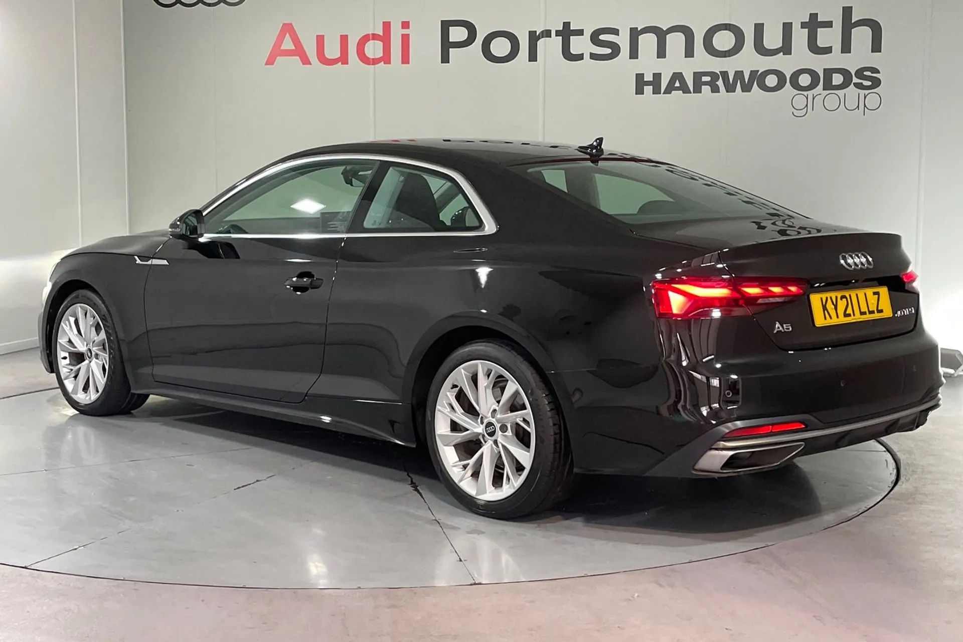 Audi A5 thumbnail image number 12