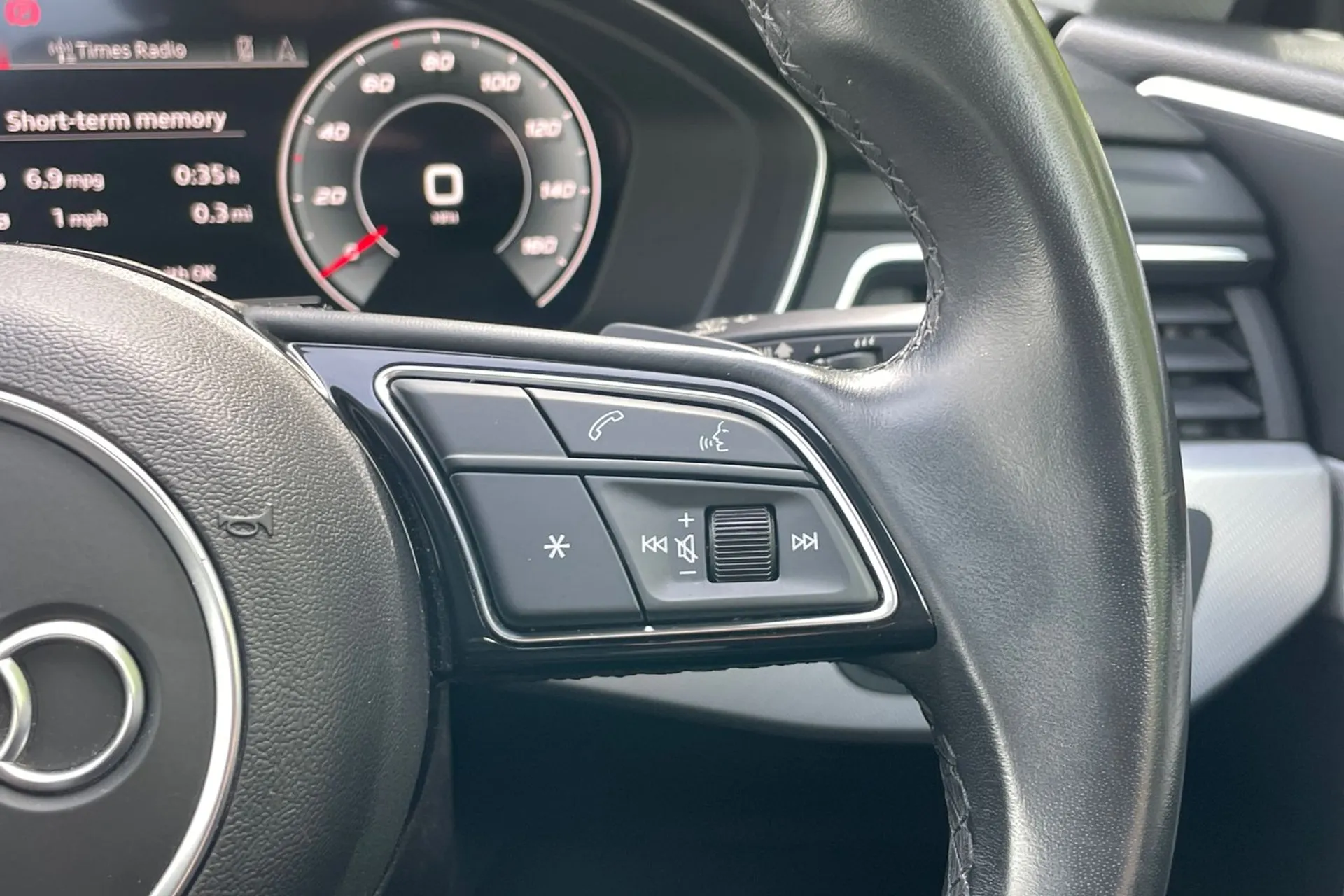 Audi A5 thumbnail image number 45