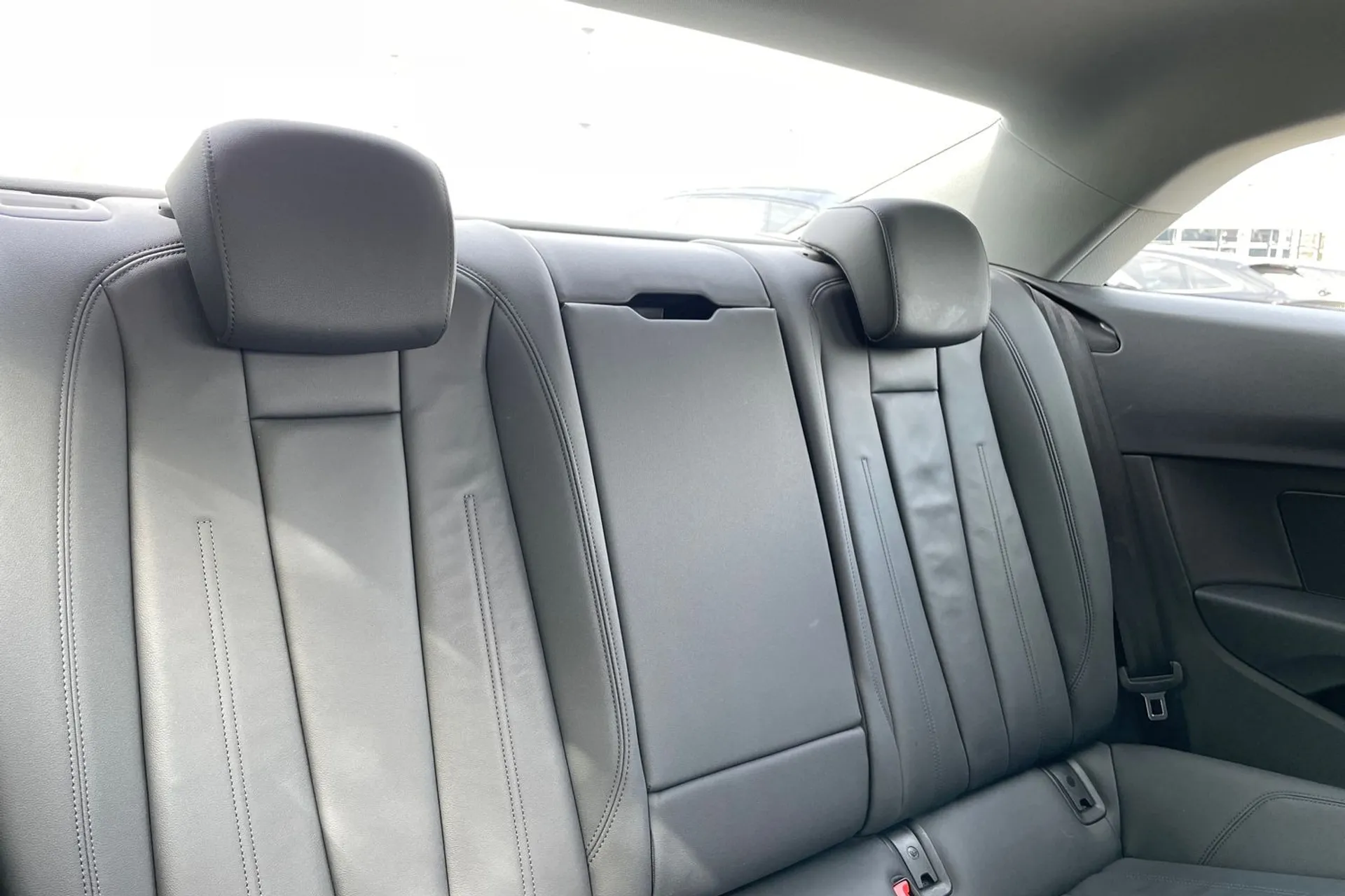 Audi A5 thumbnail image number 22