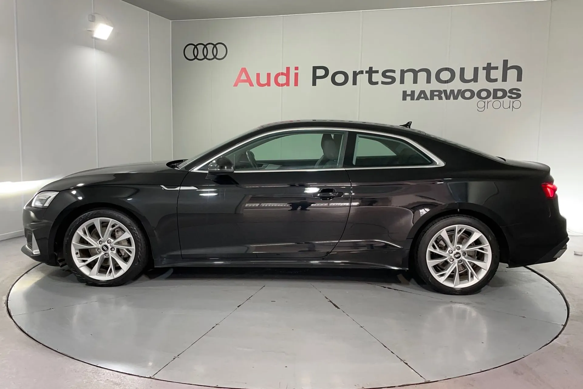 Audi A5 thumbnail image number 9