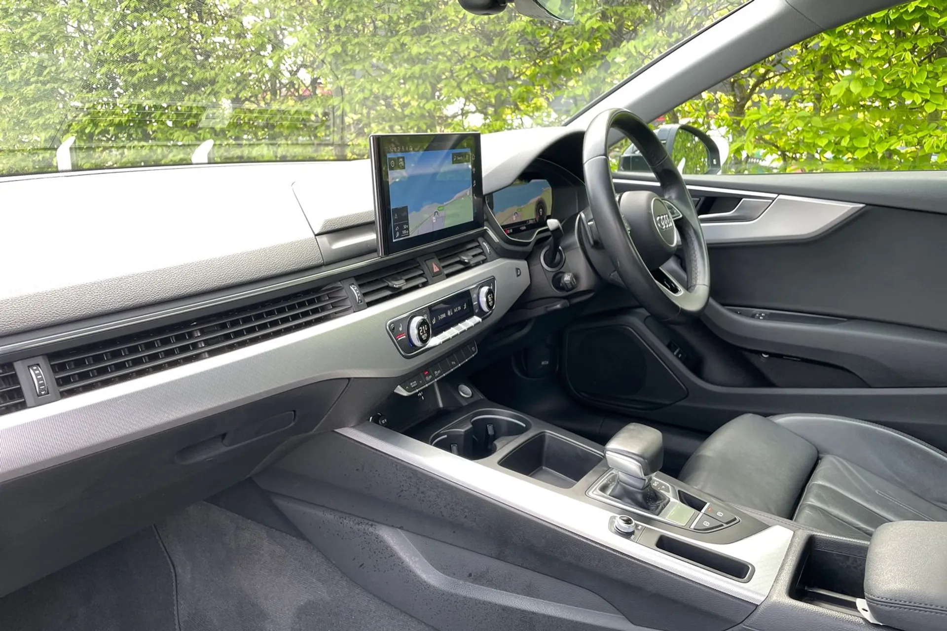 Audi A5 thumbnail image number 32