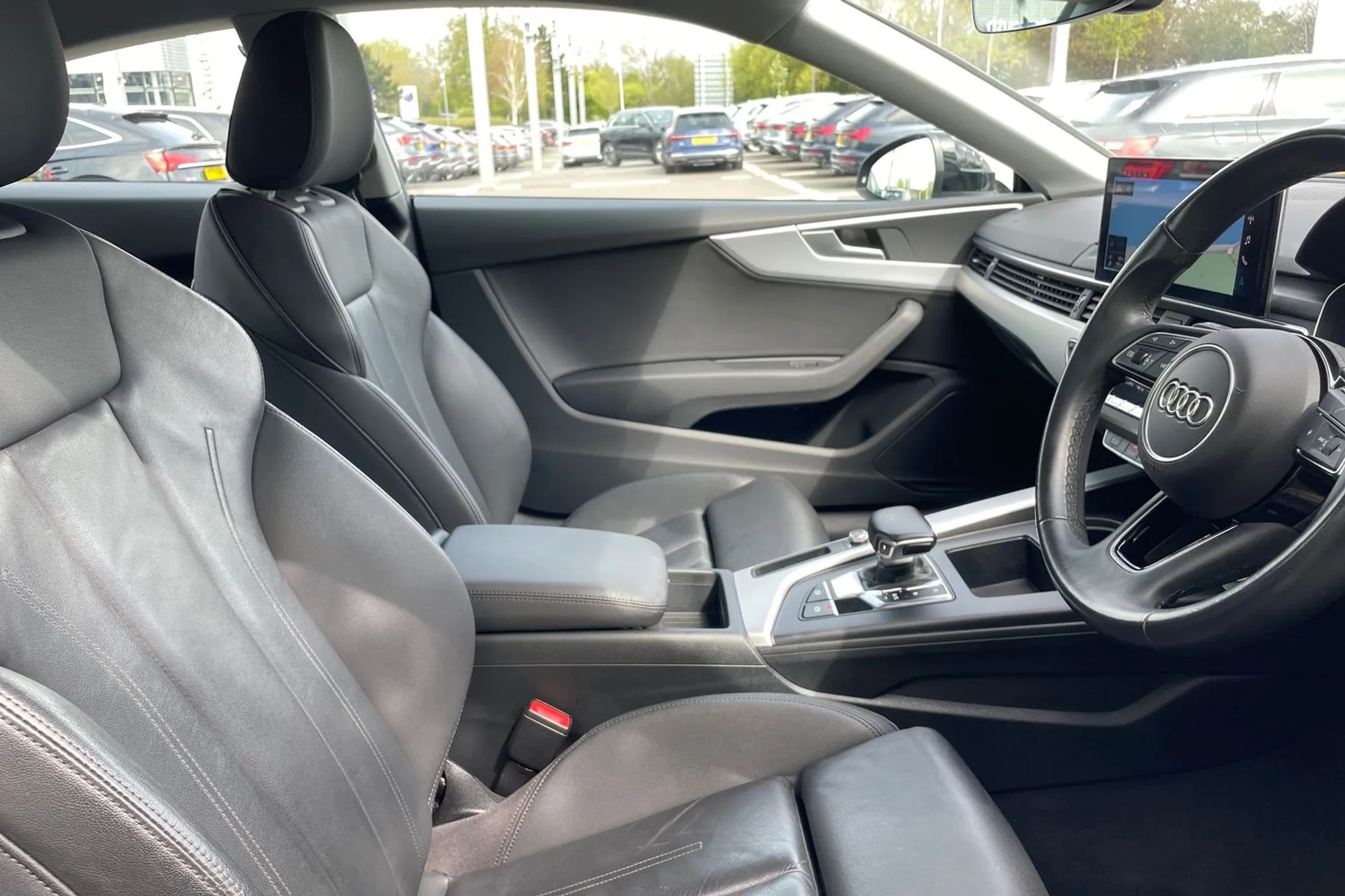 Audi A5 thumbnail image number 28