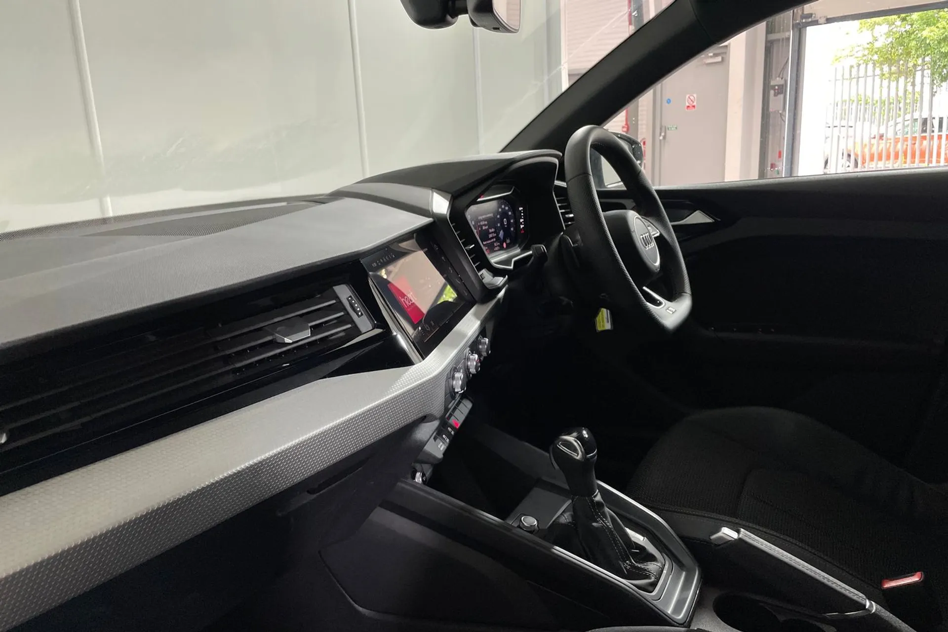 Audi A1 thumbnail image number 26
