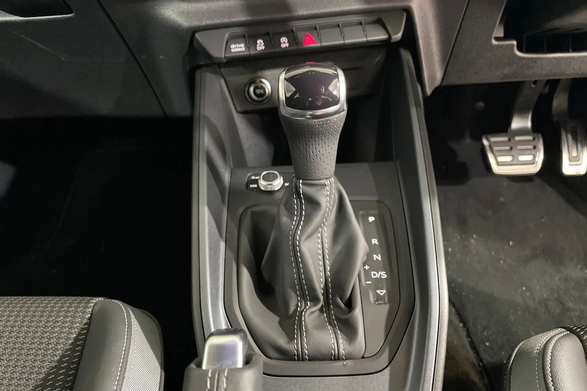 Audi A1 thumbnail image number 36