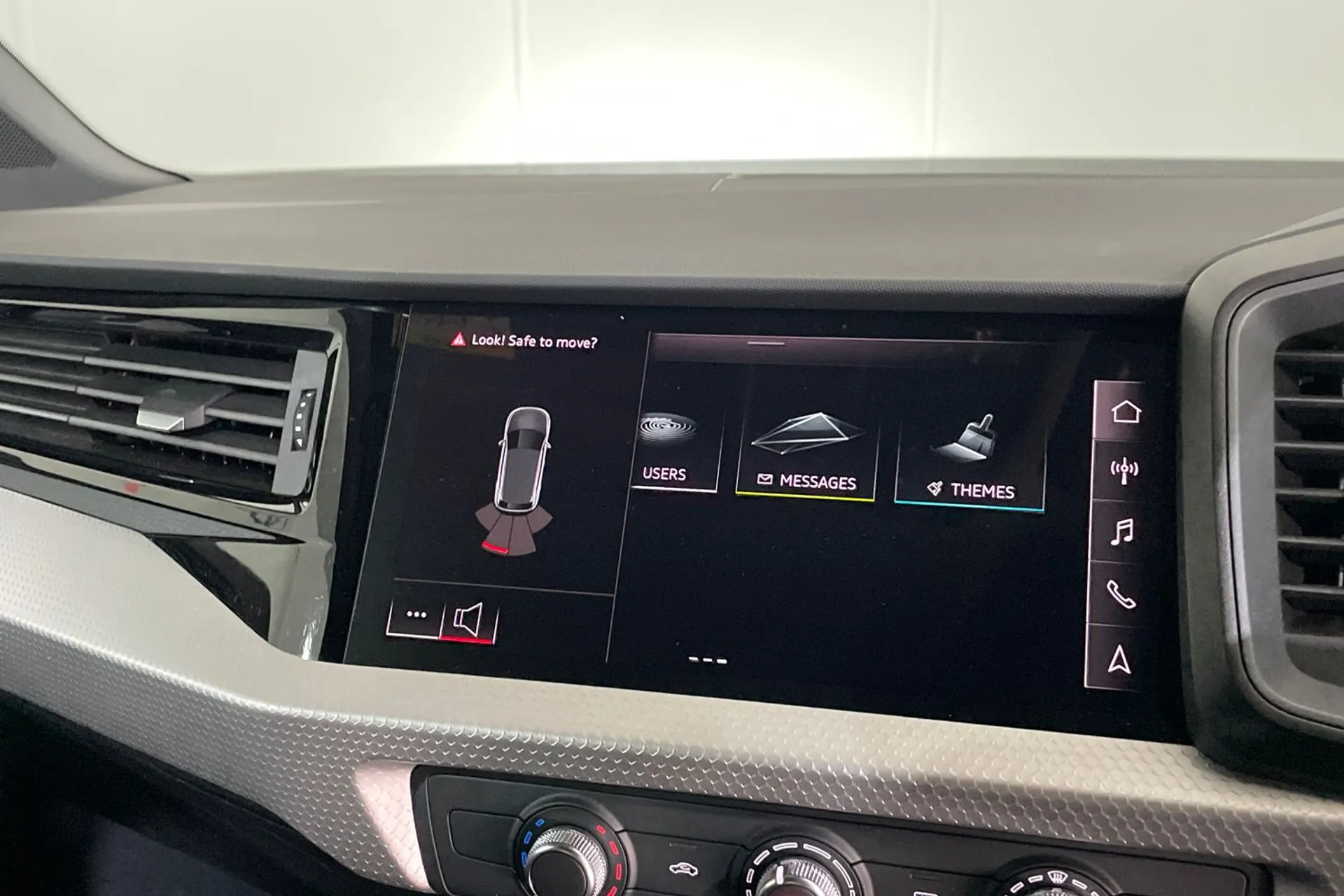 Audi A1 thumbnail image number 39