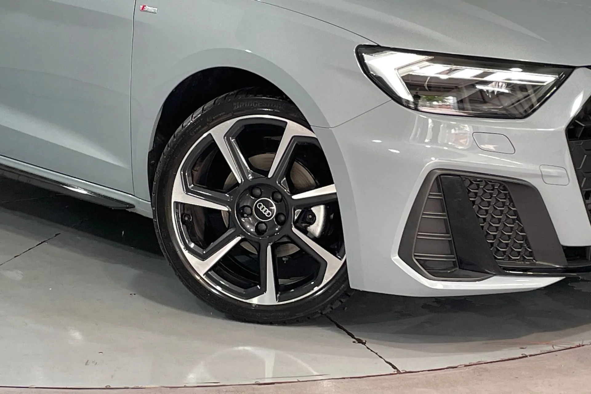Audi A1 thumbnail image number 9