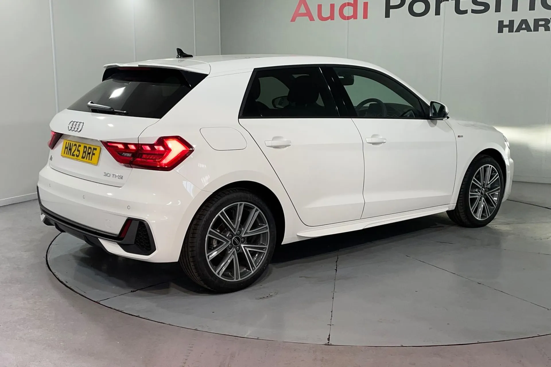Audi A1 thumbnail image number 5