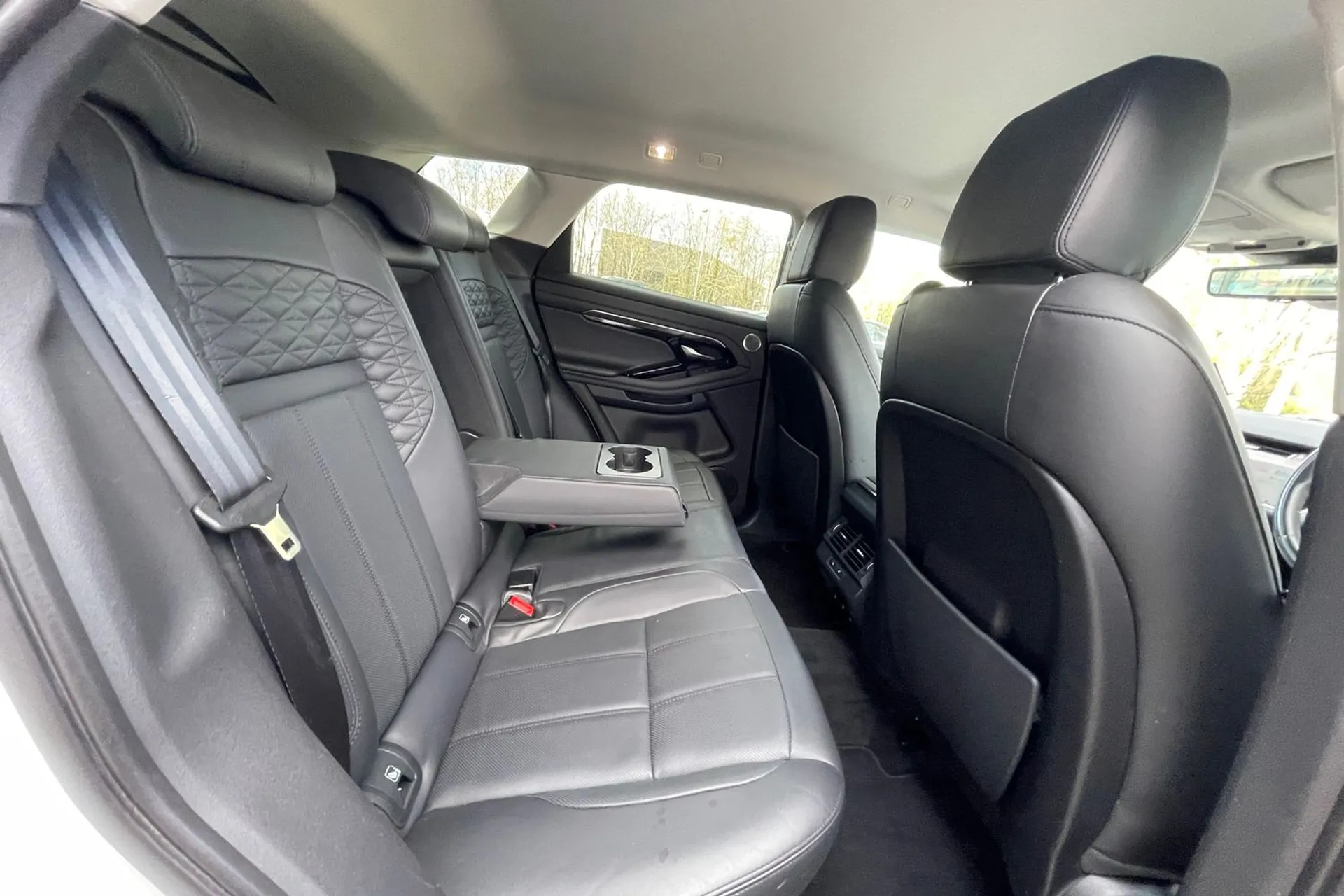LAND ROVER RANGE ROVER EVOQUE thumbnail image number 45