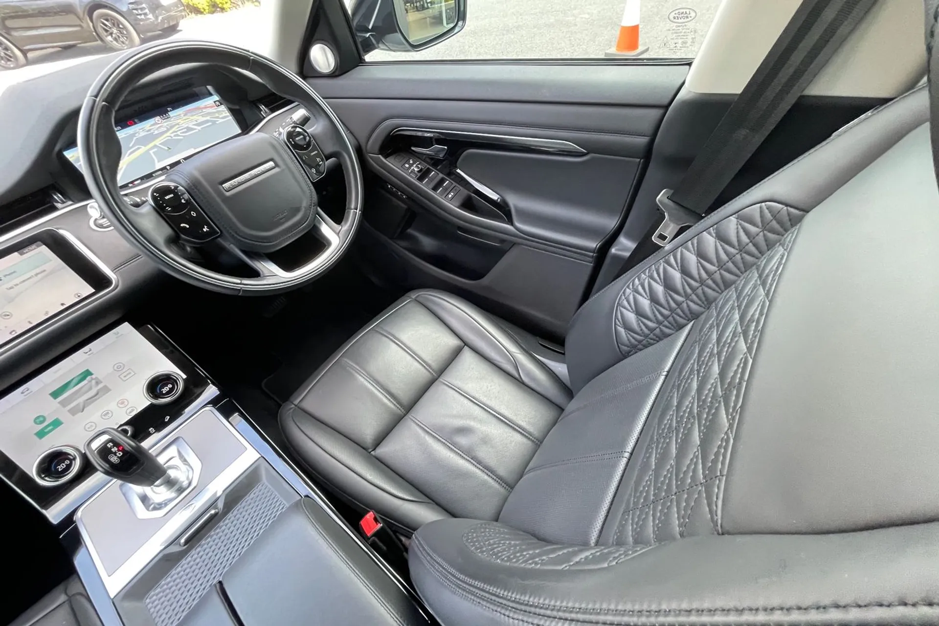 LAND ROVER RANGE ROVER EVOQUE thumbnail image number 14