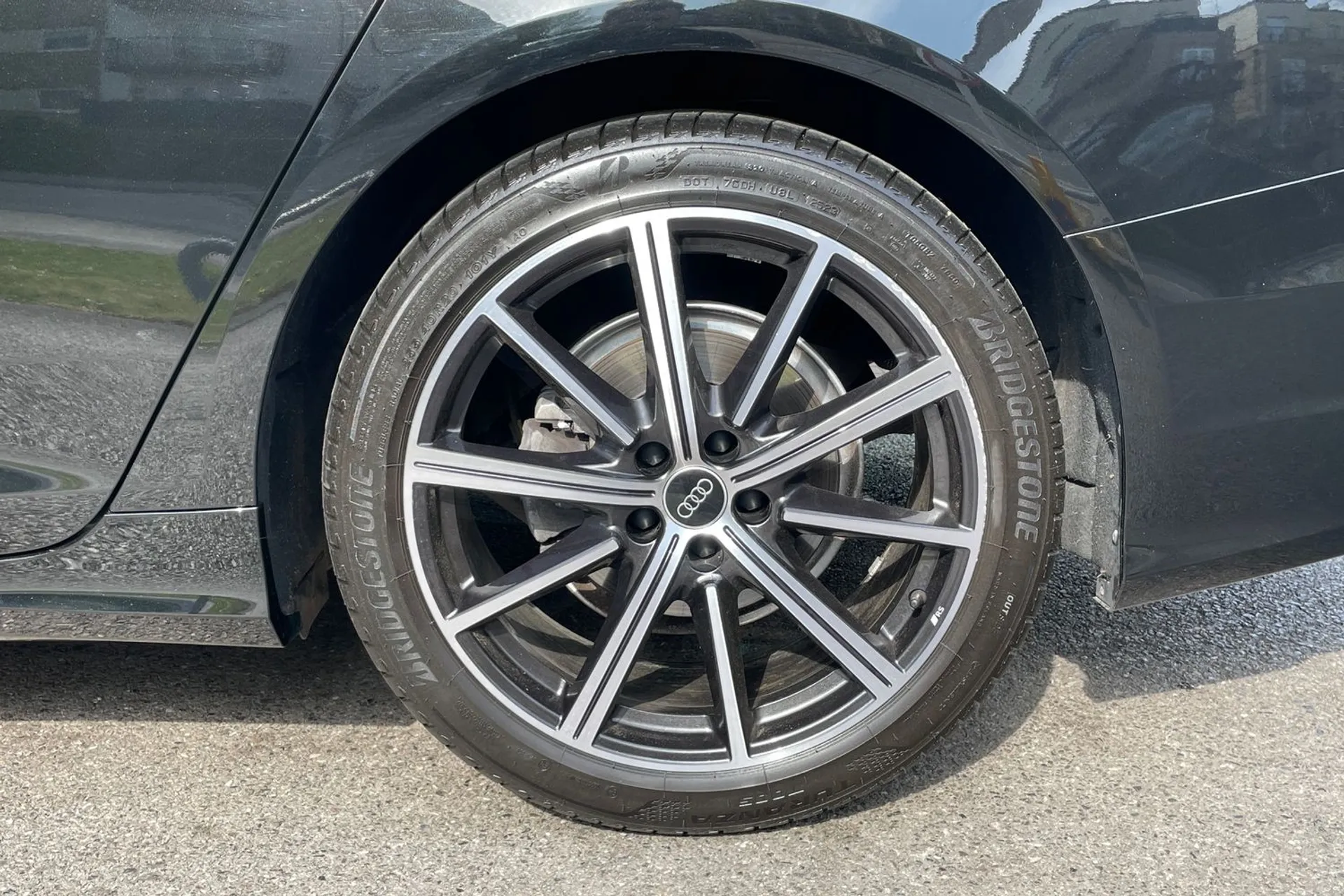 Audi A6 thumbnail image number 11
