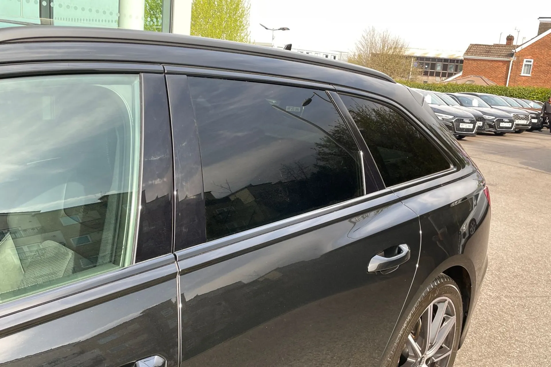 Audi A6 thumbnail image number 12