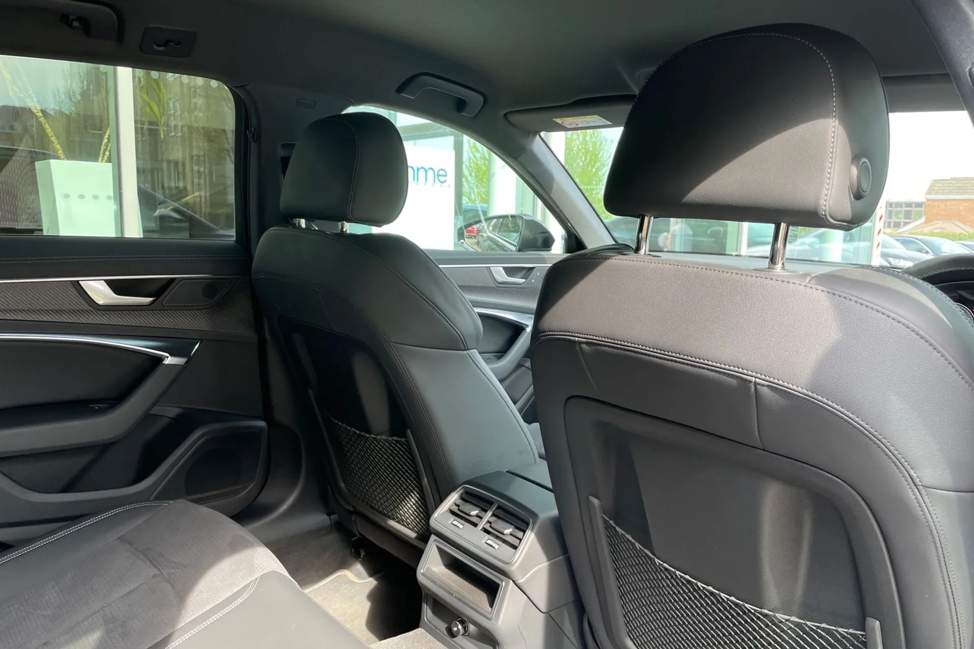 Audi A6 thumbnail image number 22