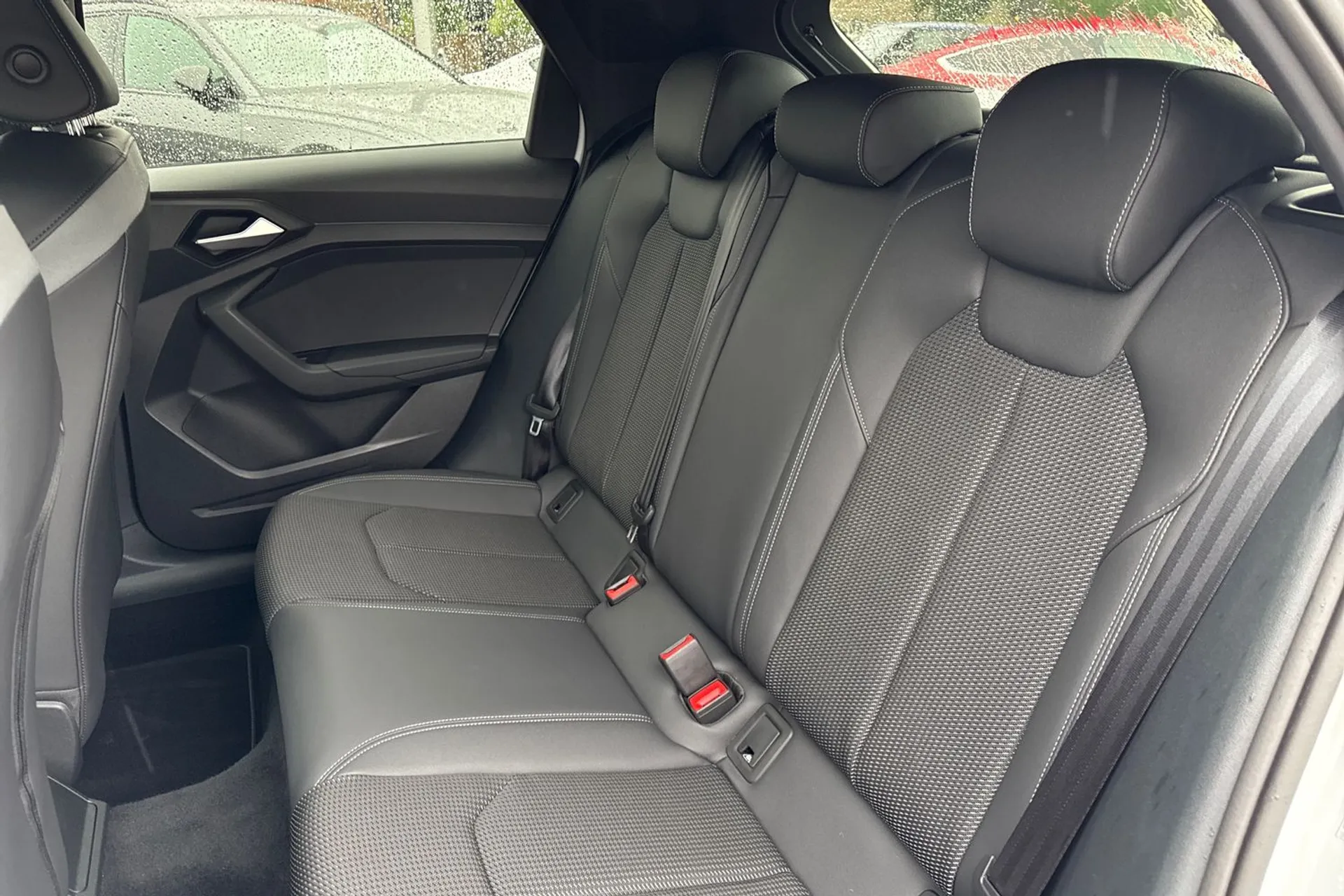 Audi A1 thumbnail image number 35