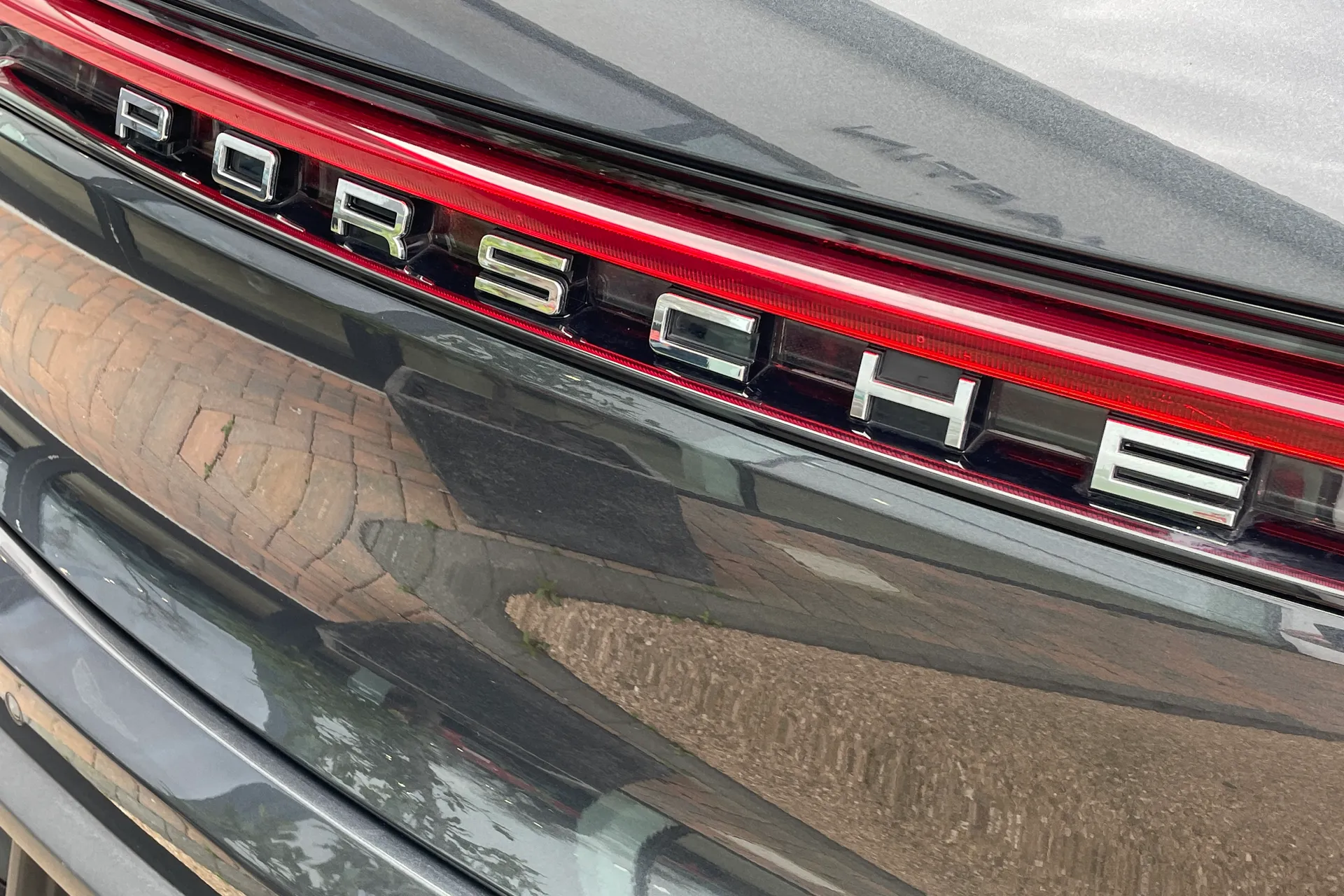 Porsche MACAN thumbnail image number 13