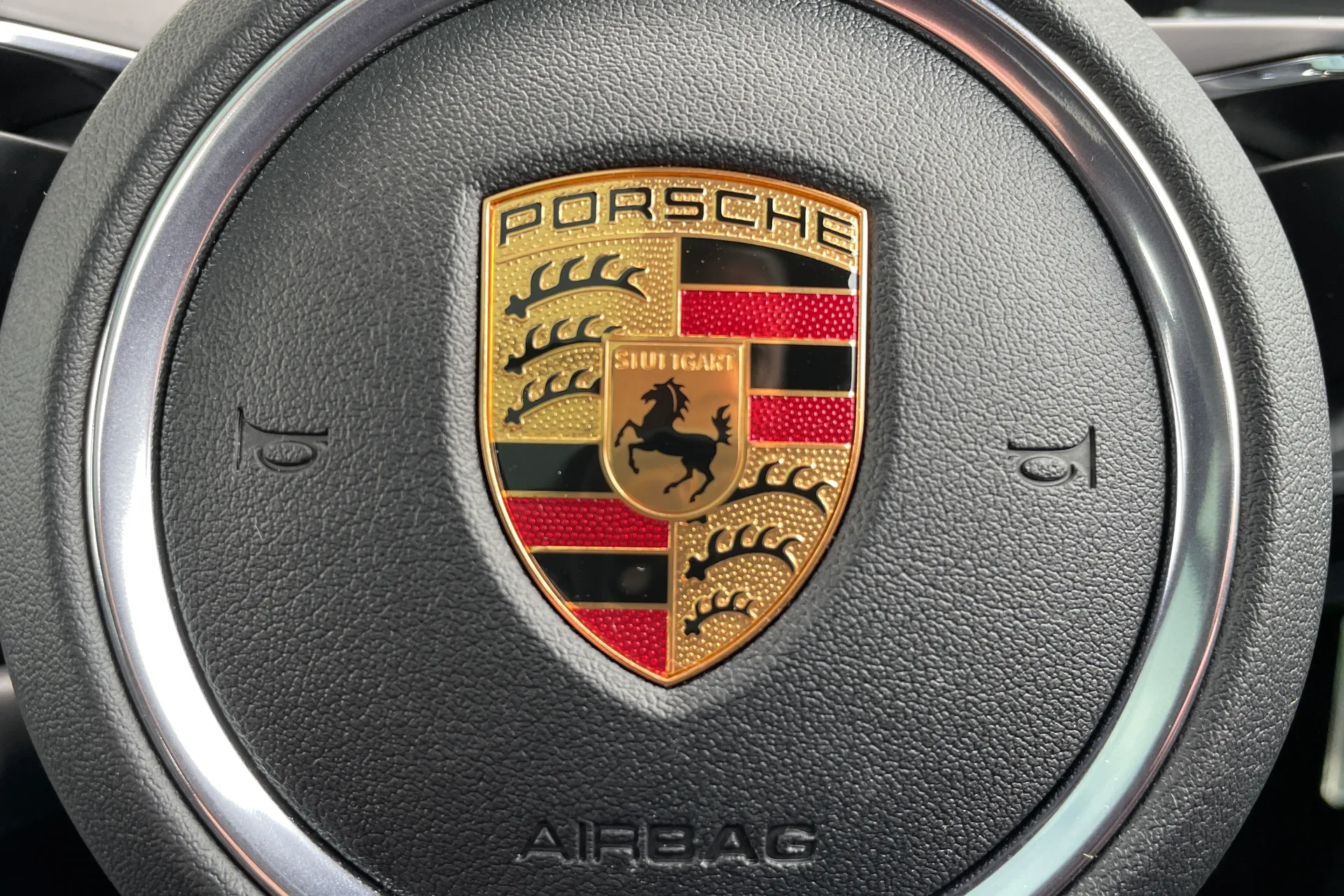 Porsche MACAN thumbnail image number 42