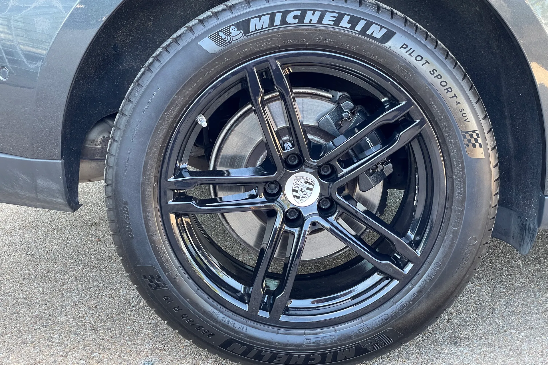 Porsche MACAN thumbnail image number 6