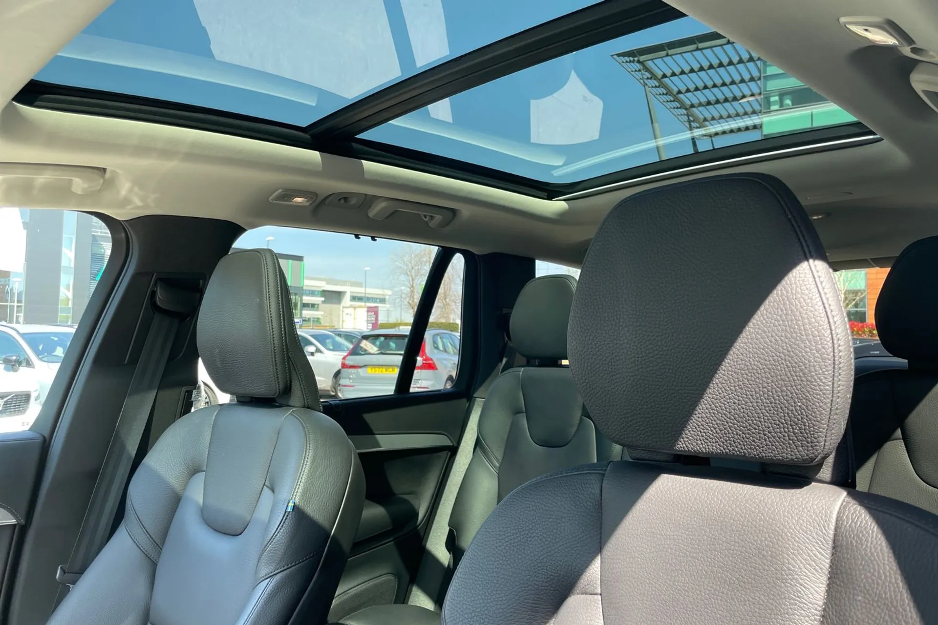 Volvo XC90 thumbnail image number 29