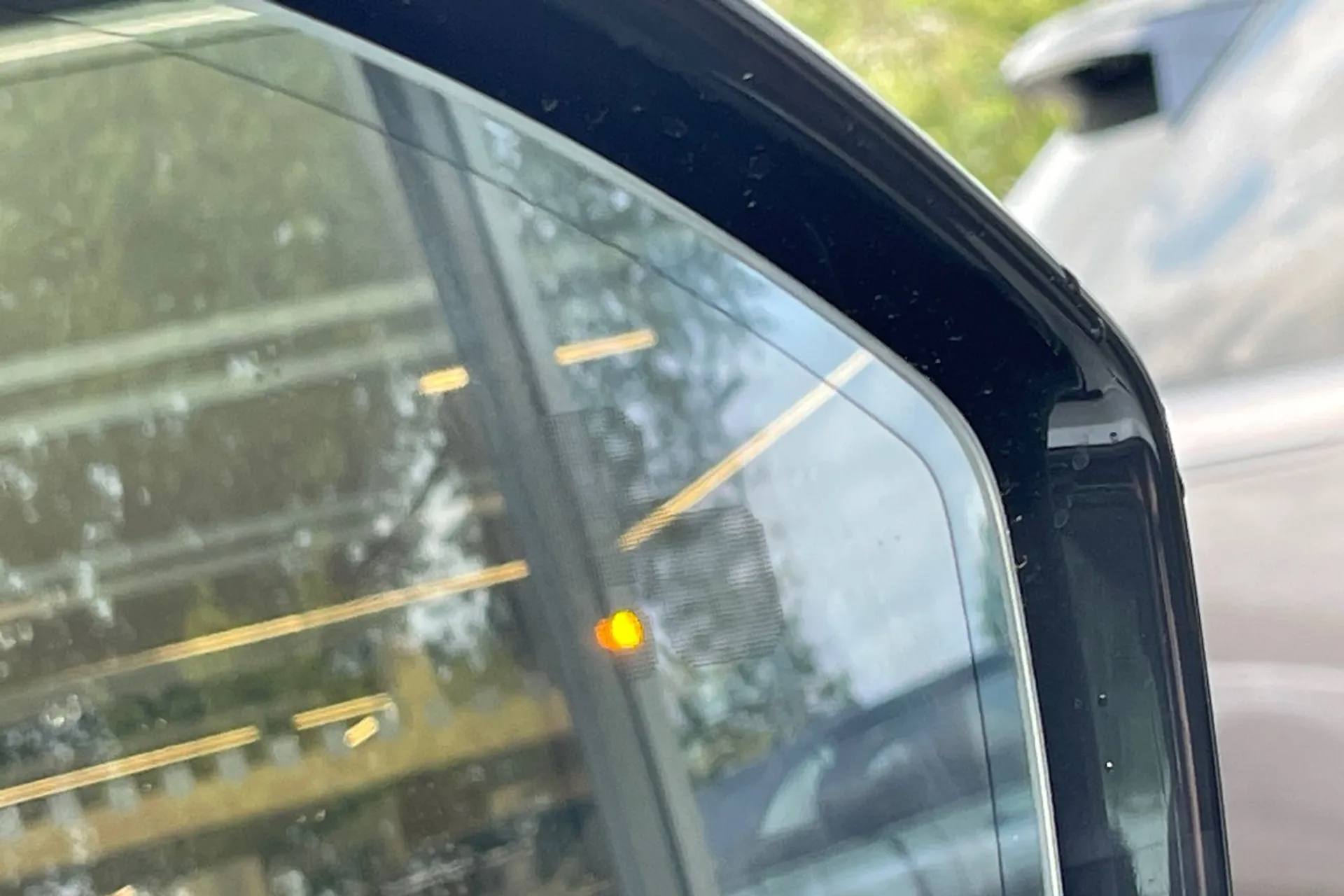 LAND ROVER RANGE ROVER VELAR thumbnail image number 39