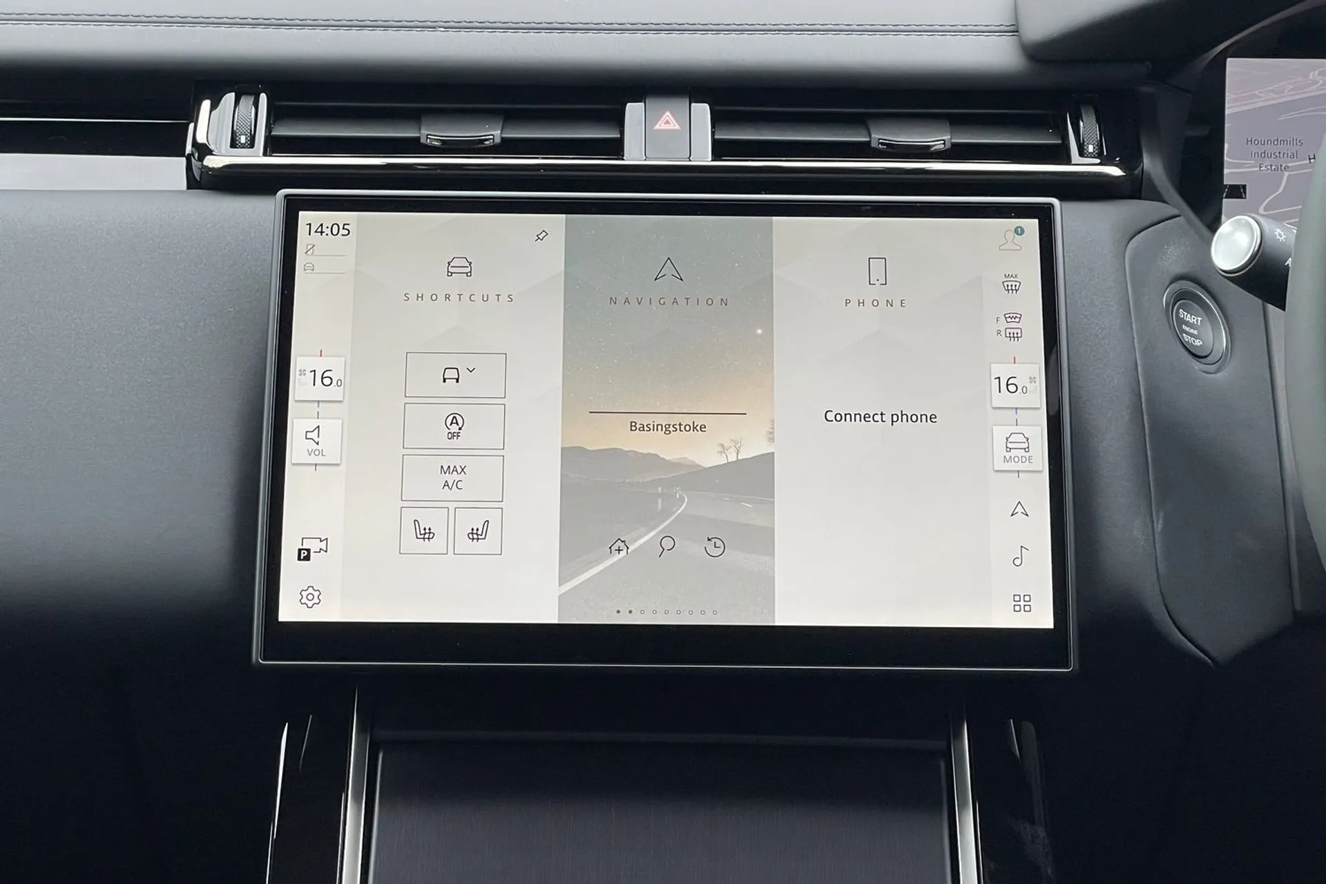 LAND ROVER RANGE ROVER VELAR thumbnail image number 21