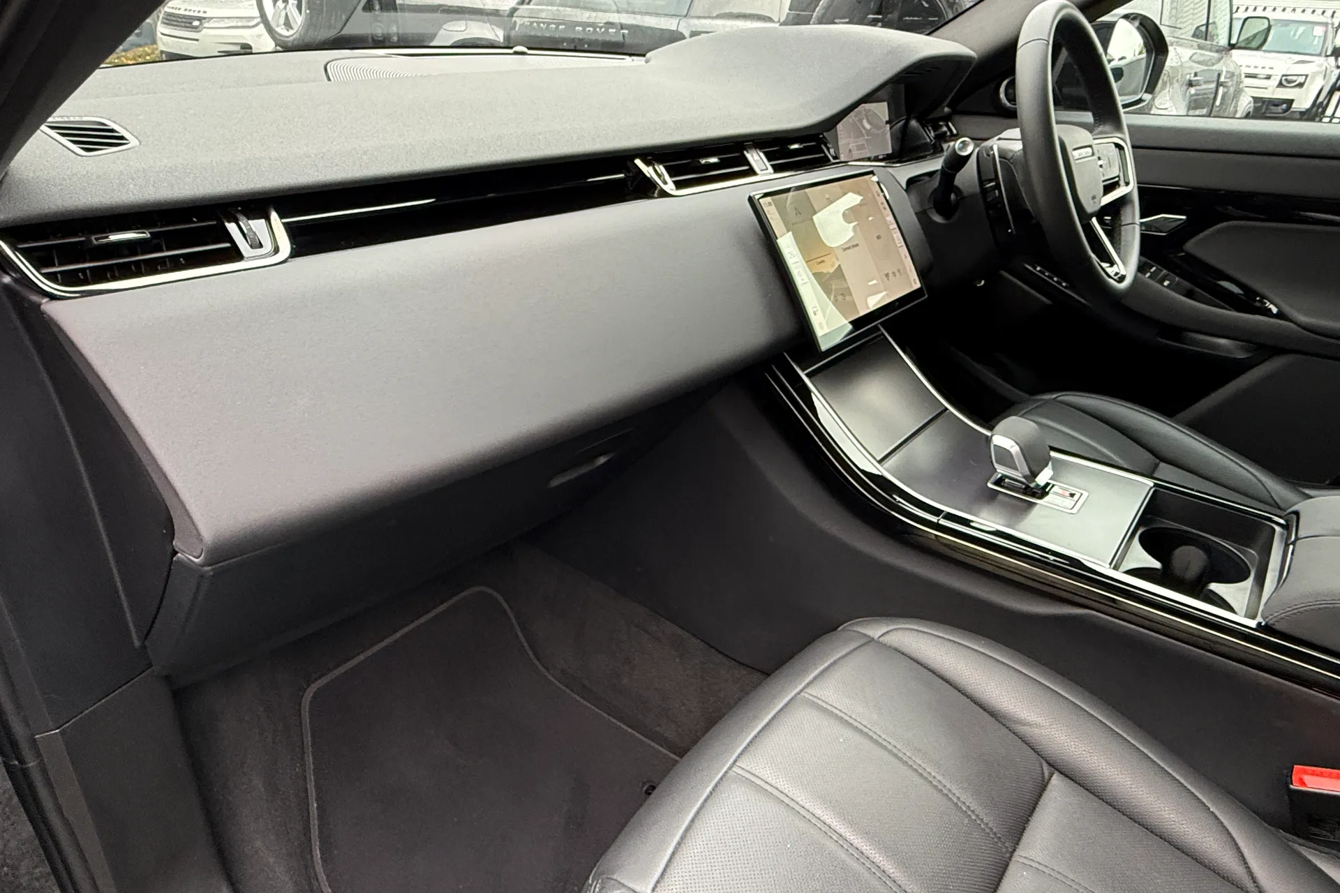 LAND ROVER RANGE ROVER EVOQUE thumbnail image number 42