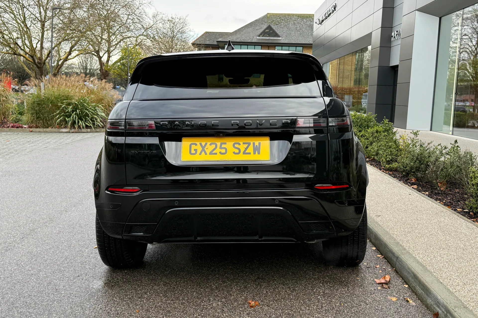 LAND ROVER RANGE ROVER EVOQUE thumbnail image number 14