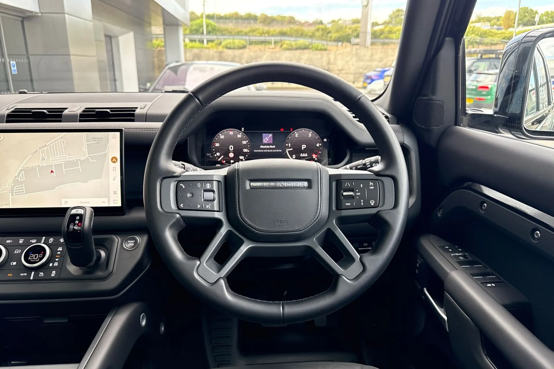 LAND ROVER Defender 110 thumbnail image number 46