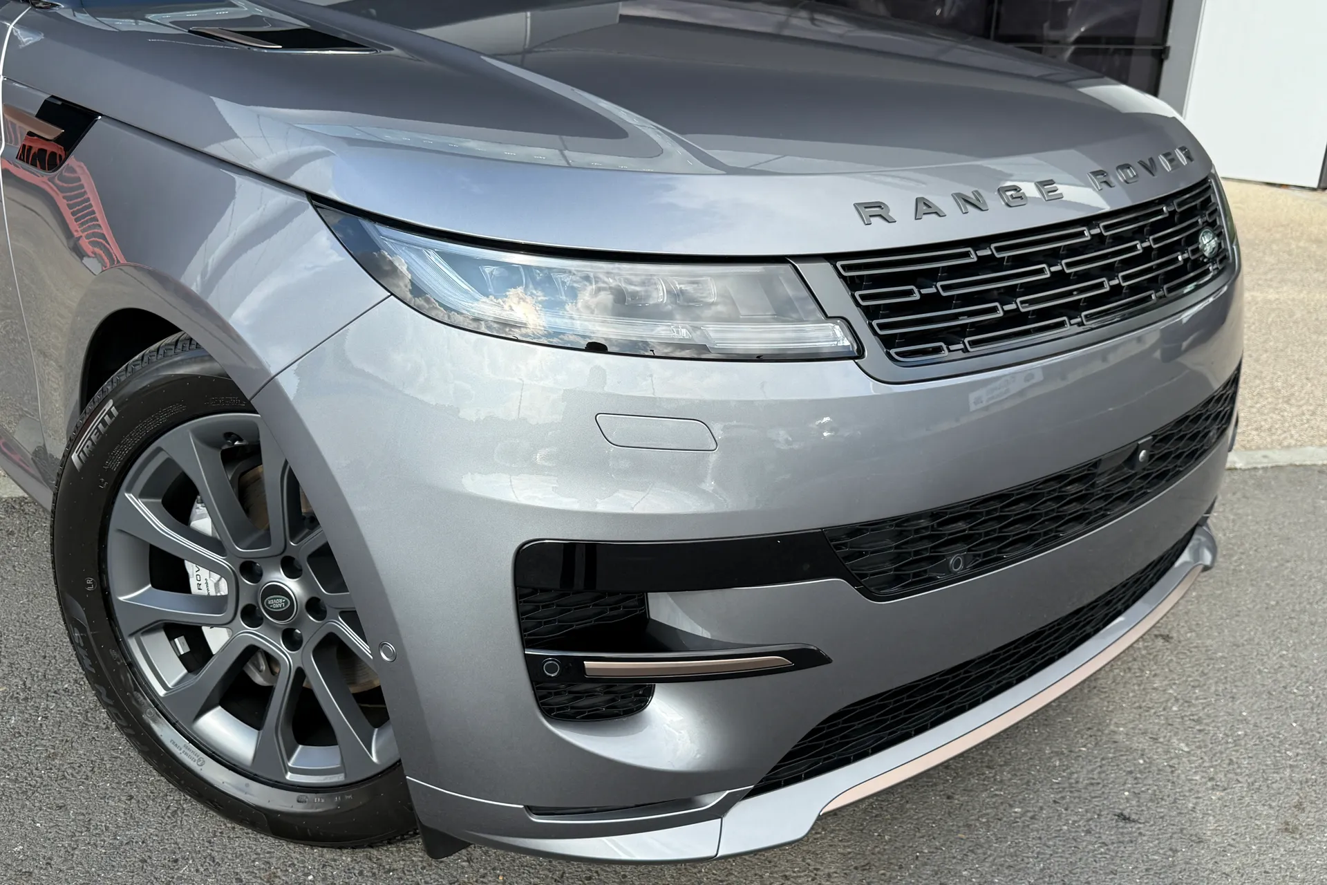 LAND ROVER RANGE ROVER SPORT thumbnail image number 18