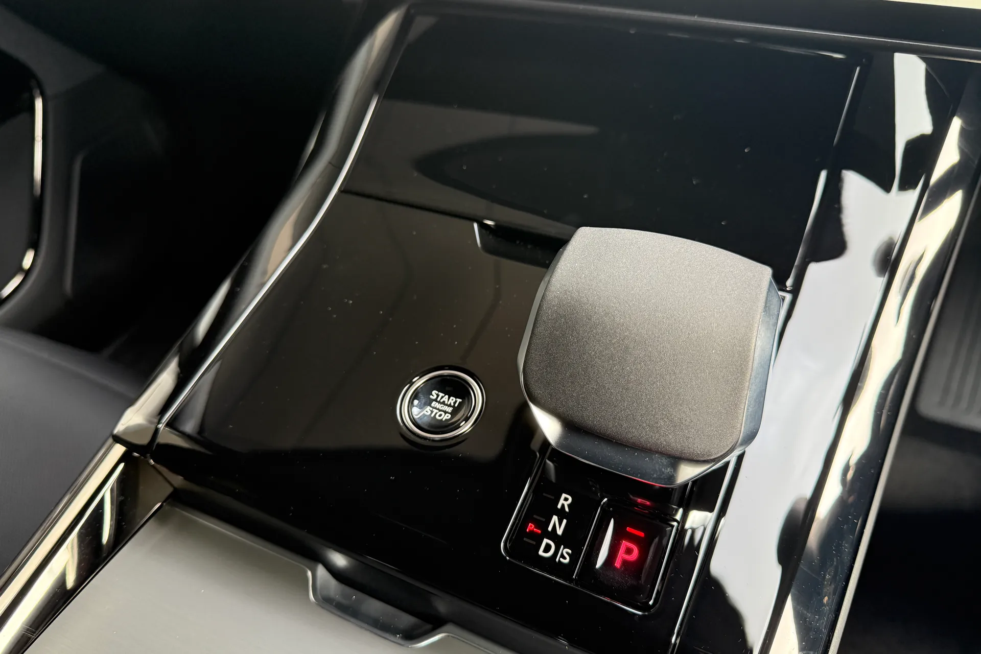 LAND ROVER RANGE ROVER SPORT thumbnail image number 41