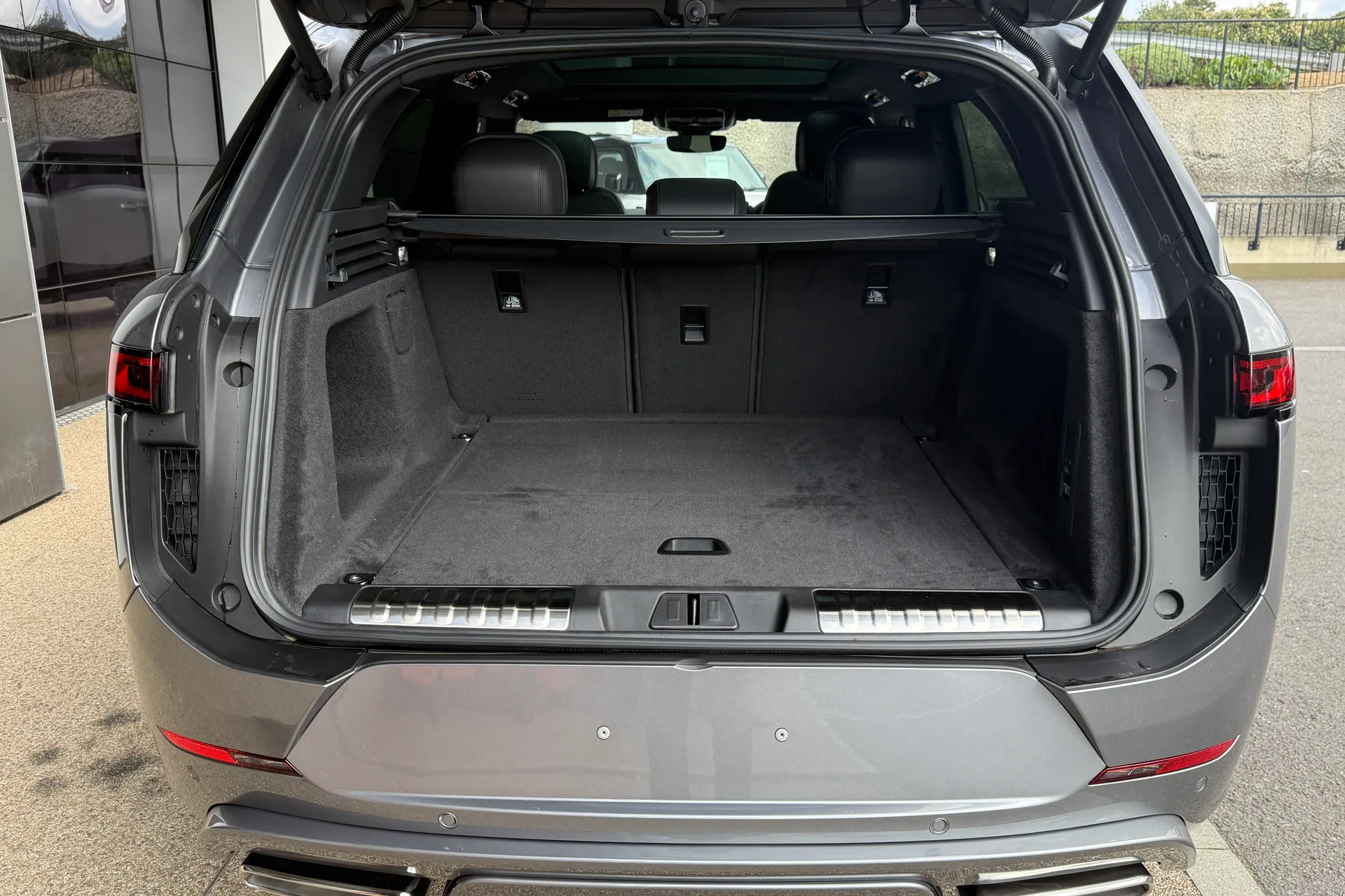 LAND ROVER RANGE ROVER SPORT thumbnail image number 60