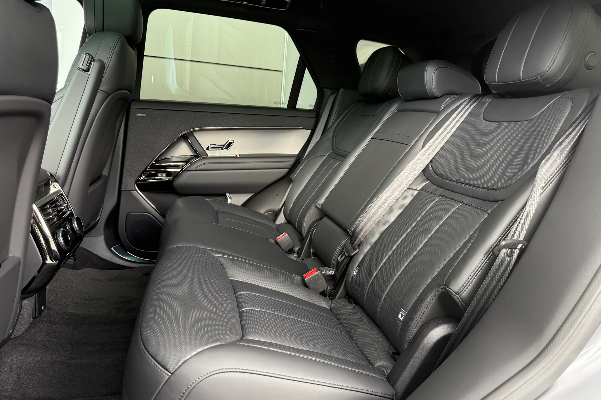 LAND ROVER RANGE ROVER SPORT thumbnail image number 65