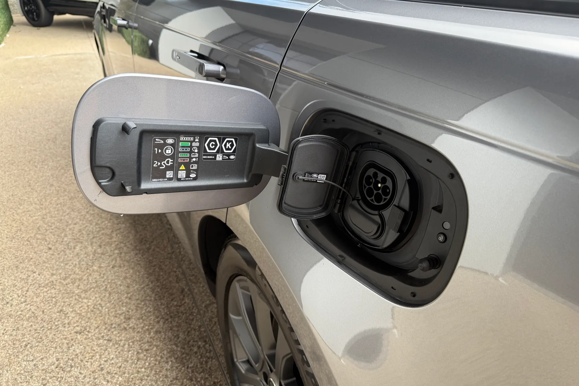 LAND ROVER RANGE ROVER SPORT thumbnail image number 13