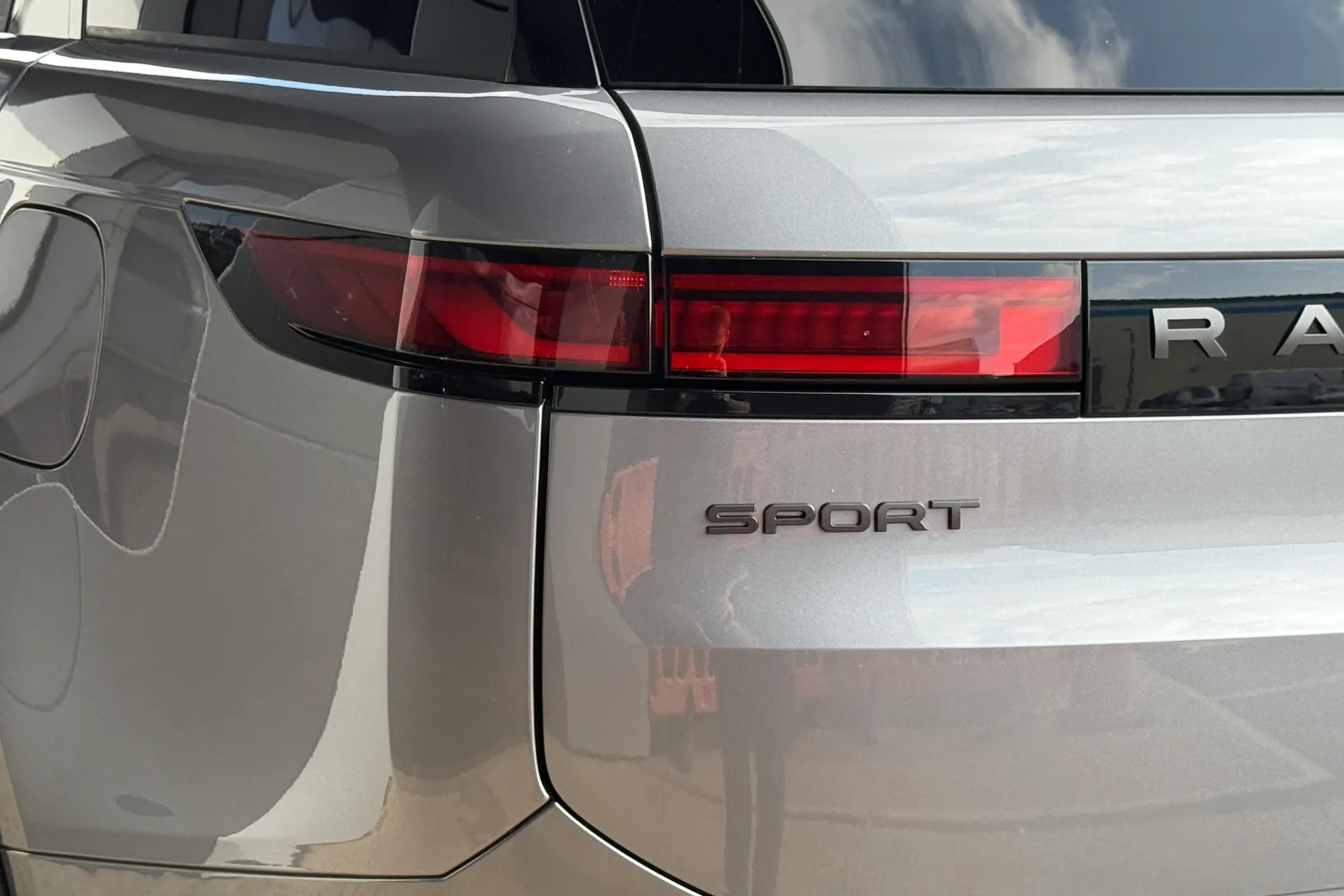 LAND ROVER RANGE ROVER SPORT thumbnail image number 32