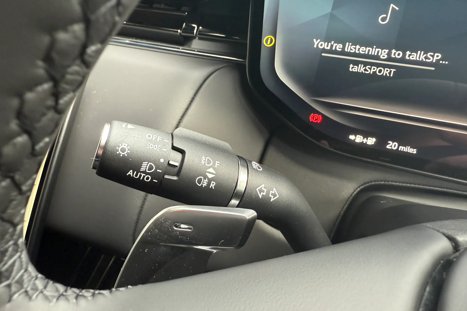 LAND ROVER RANGE ROVER SPORT thumbnail image number 69