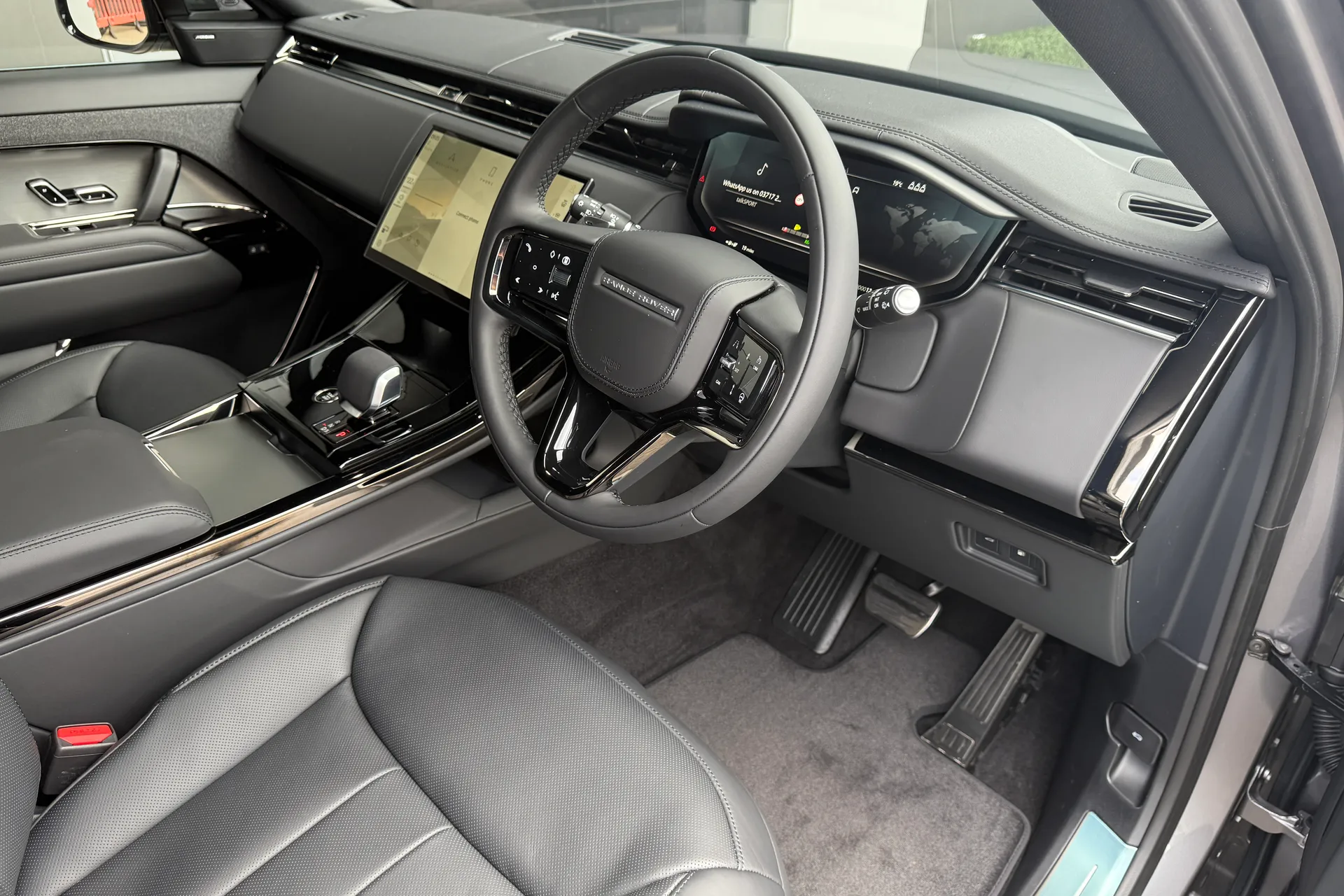 LAND ROVER RANGE ROVER SPORT thumbnail image number 20