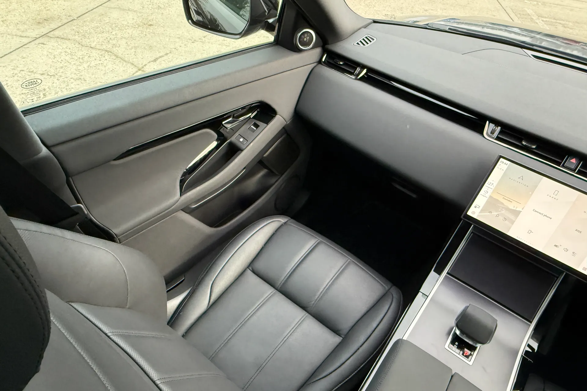 LAND ROVER RANGE ROVER EVOQUE thumbnail image number 41