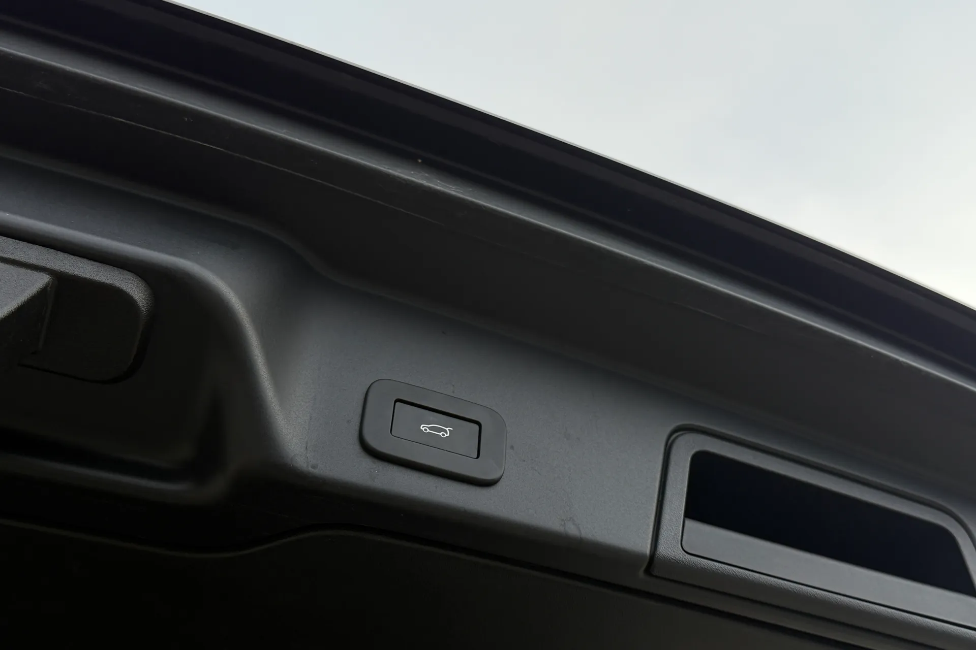 LAND ROVER RANGE ROVER EVOQUE thumbnail image number 34