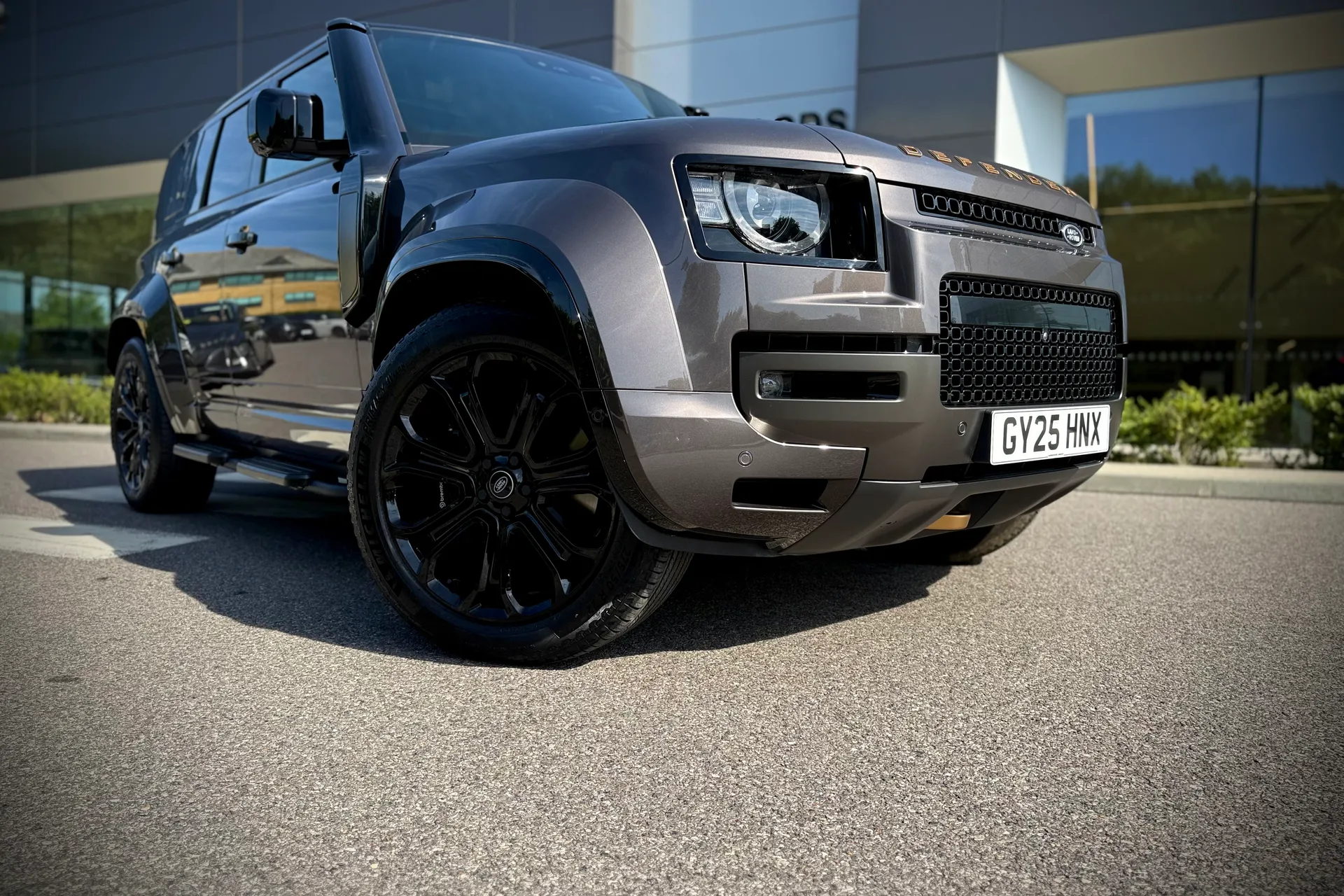 LAND ROVER DEFENDER thumbnail image number 26